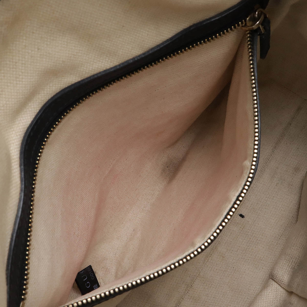 Gucci Bree Gucci Signature 2way bag