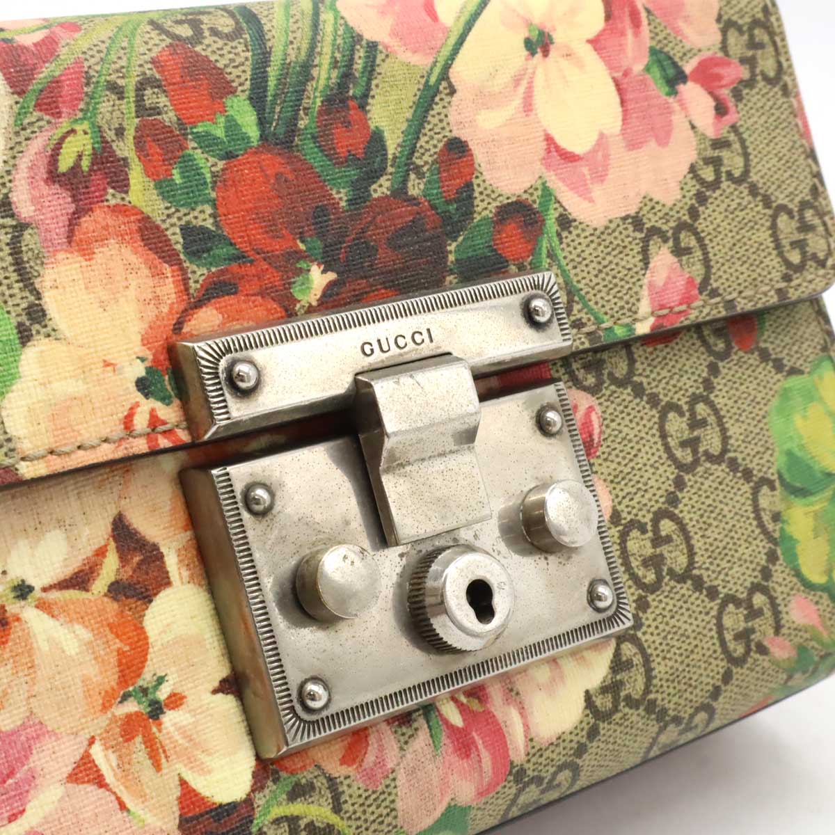 Gucci GG Blooms GG Supreme Shoulder Bag