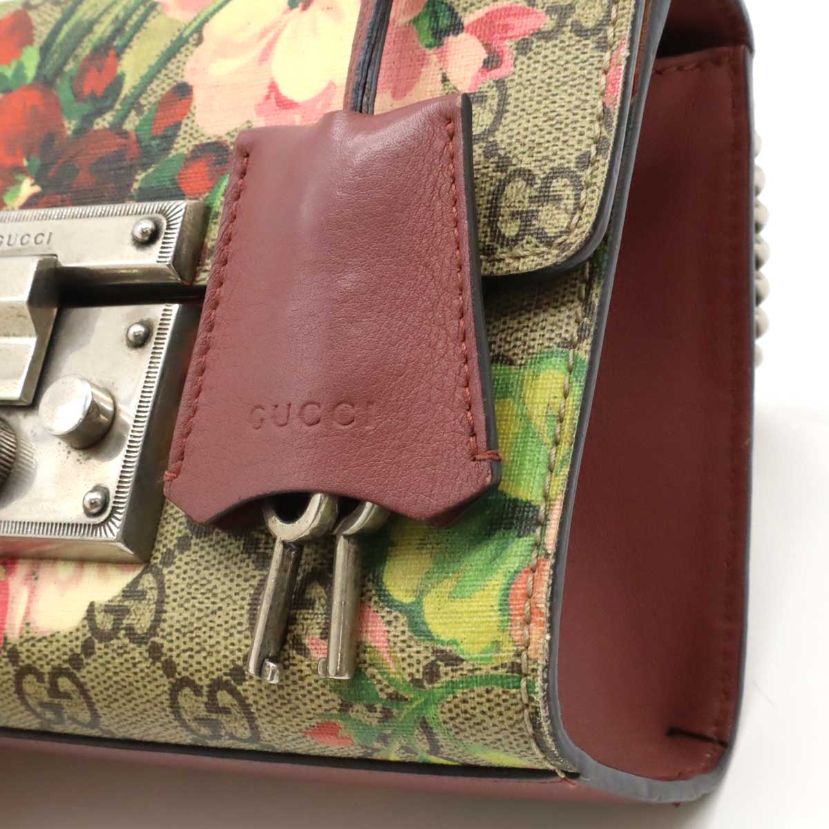 Gucci GG Blooms GG Supreme Shoulder Bag