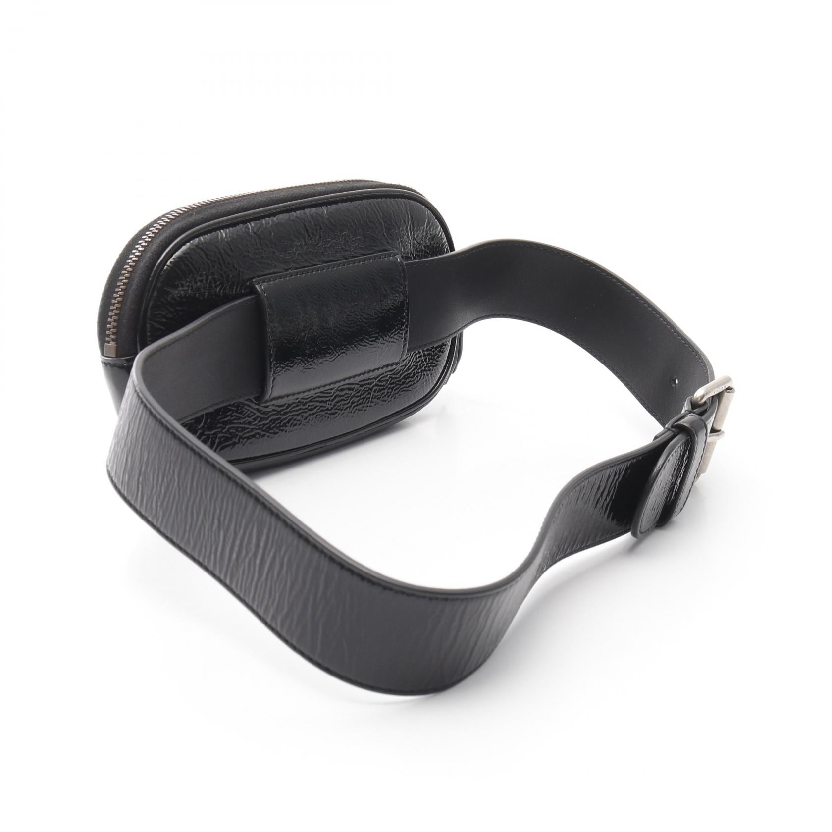 Gucci Game Patch Logo Patent Leather Belt Bag