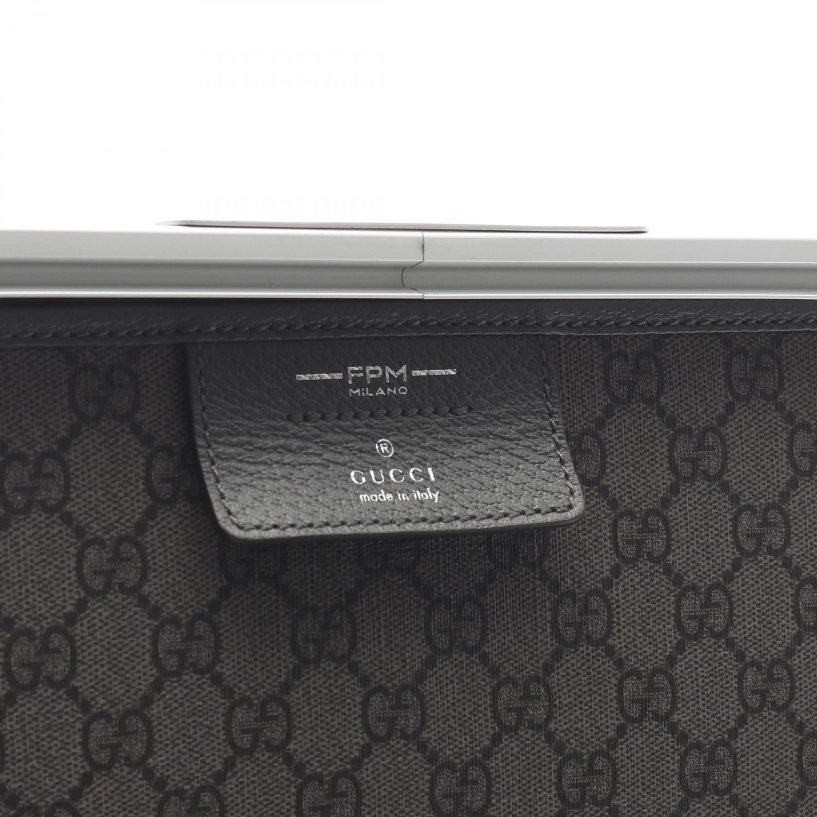 Gucci Beauty Case GG Supreme Coated Canvas Handbag