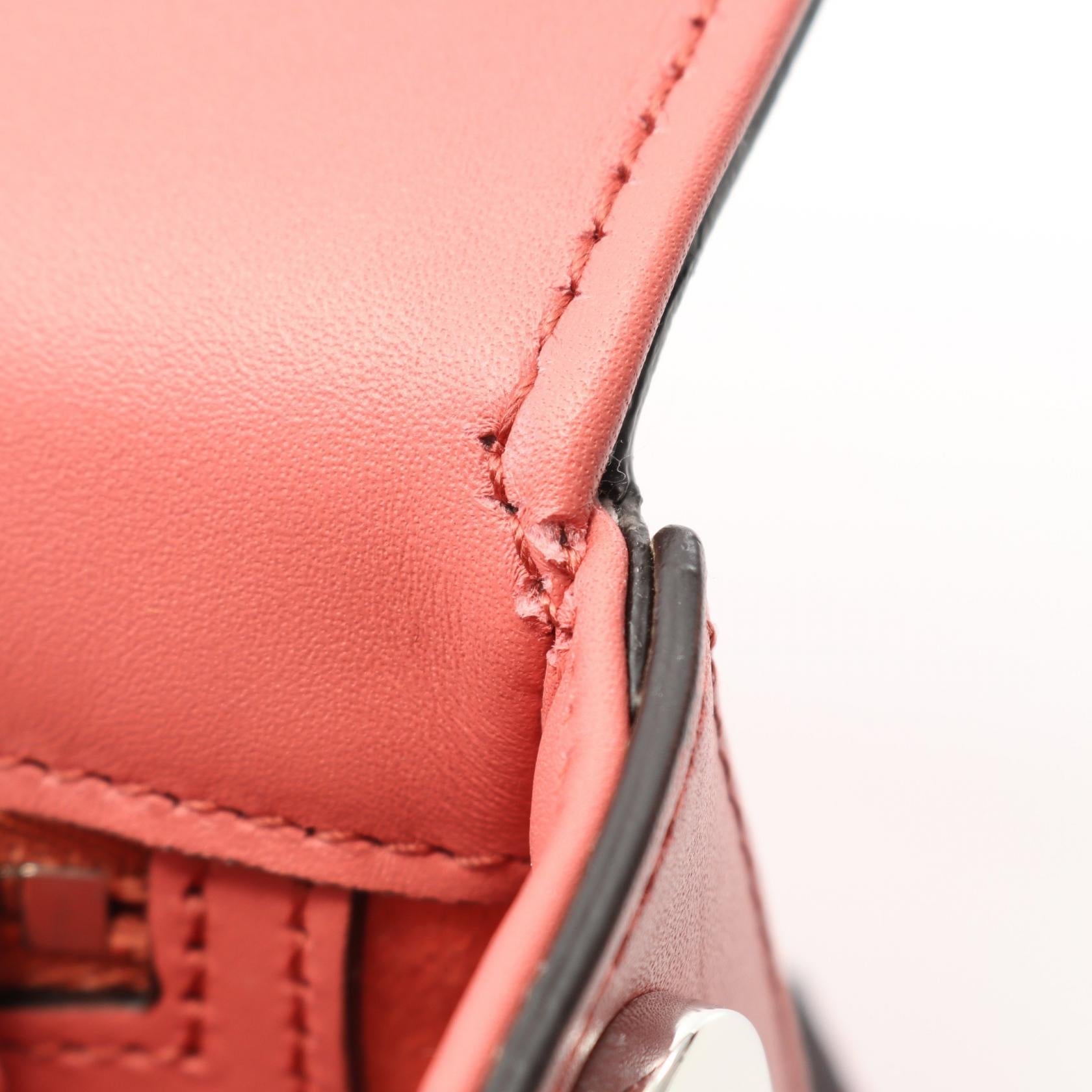 Gucci Double G Leather Shoulder Bag