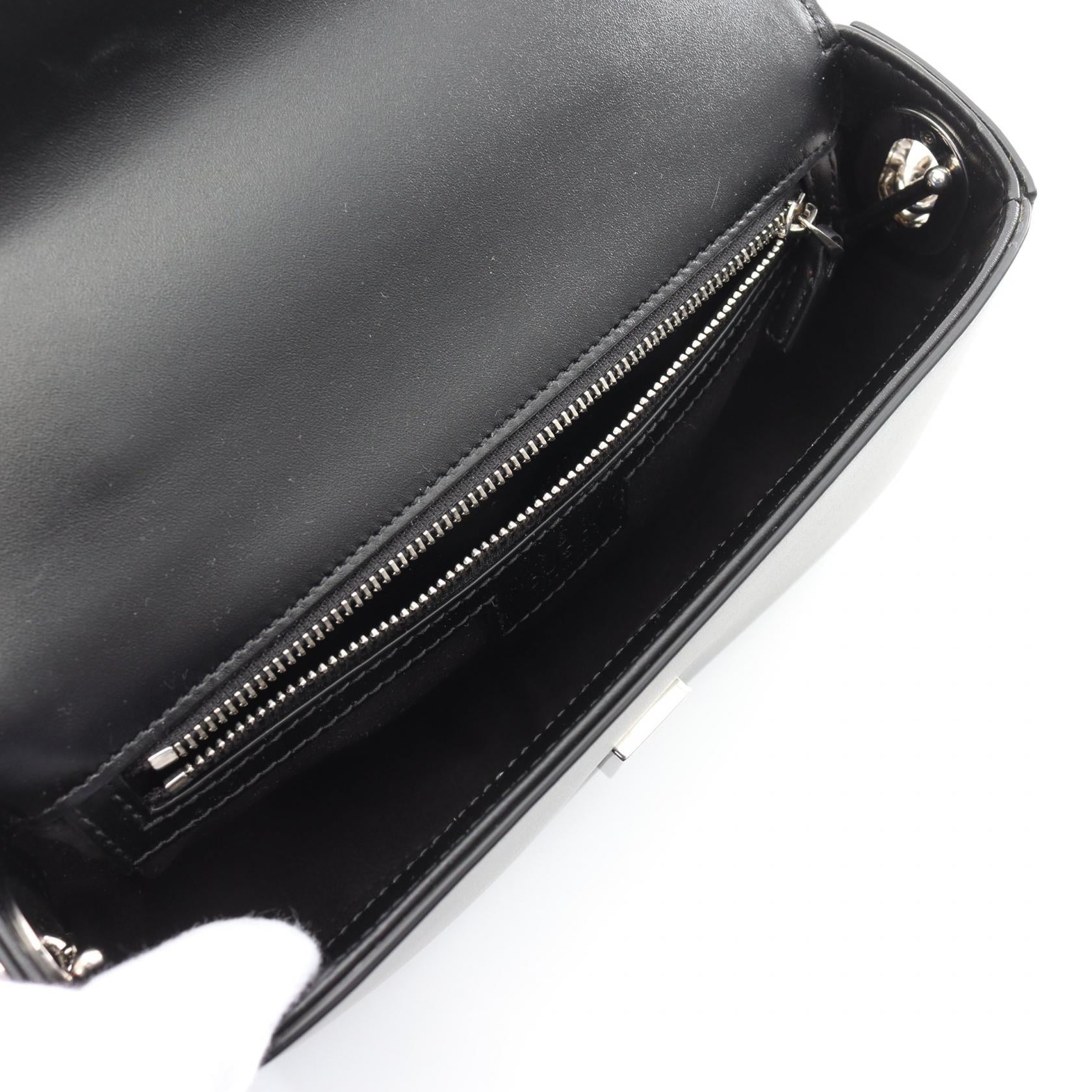 Gucci Double G Leather Shoulder Bag