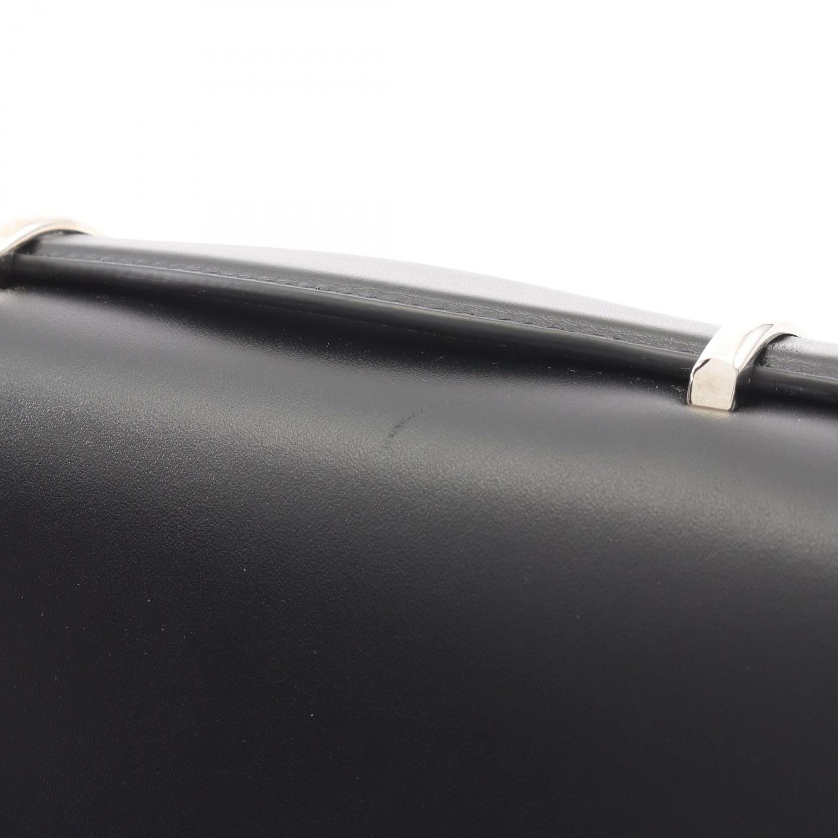 Gucci Double G Leather Shoulder Bag