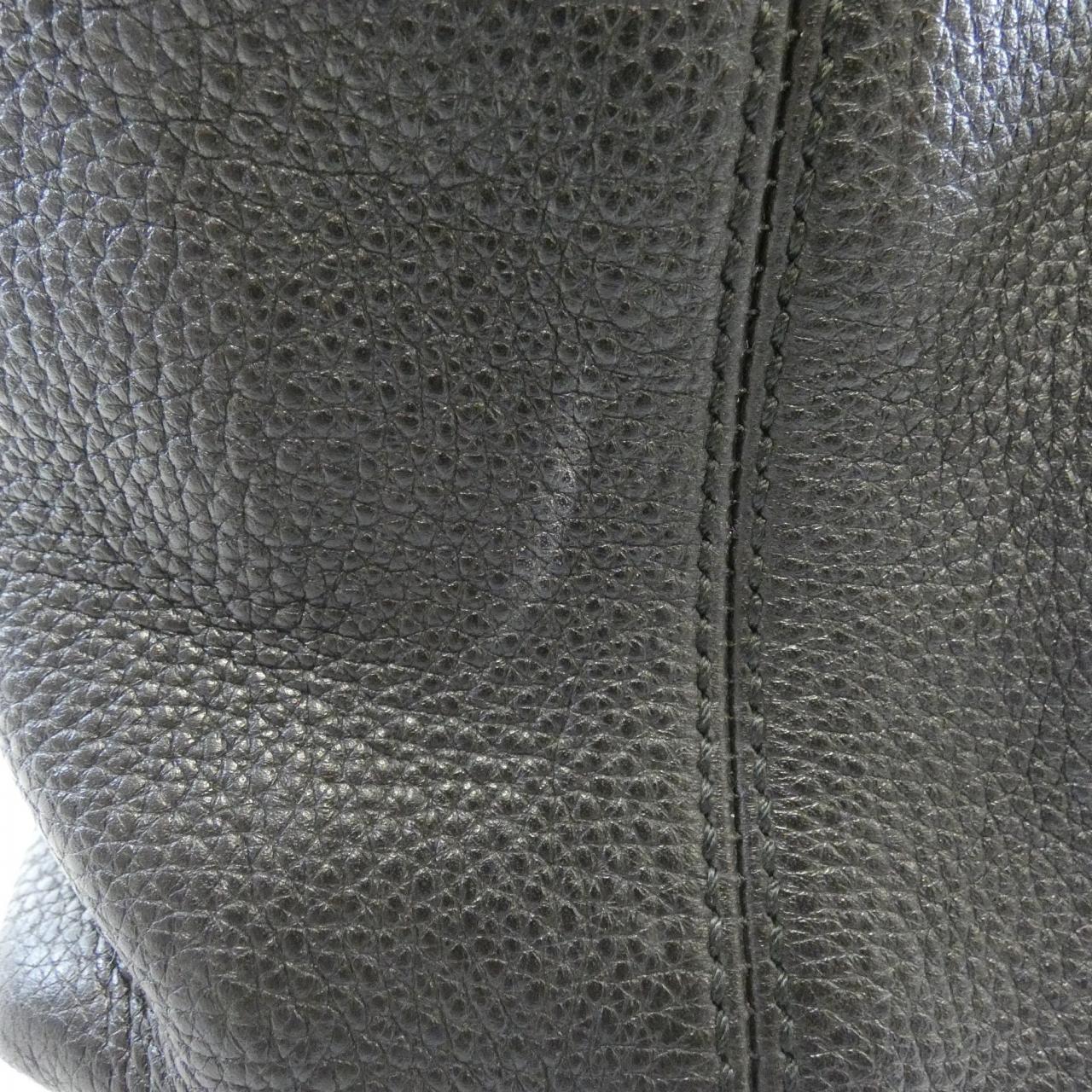 Gucci 308982 A7M0G Leather Shoulder Bag