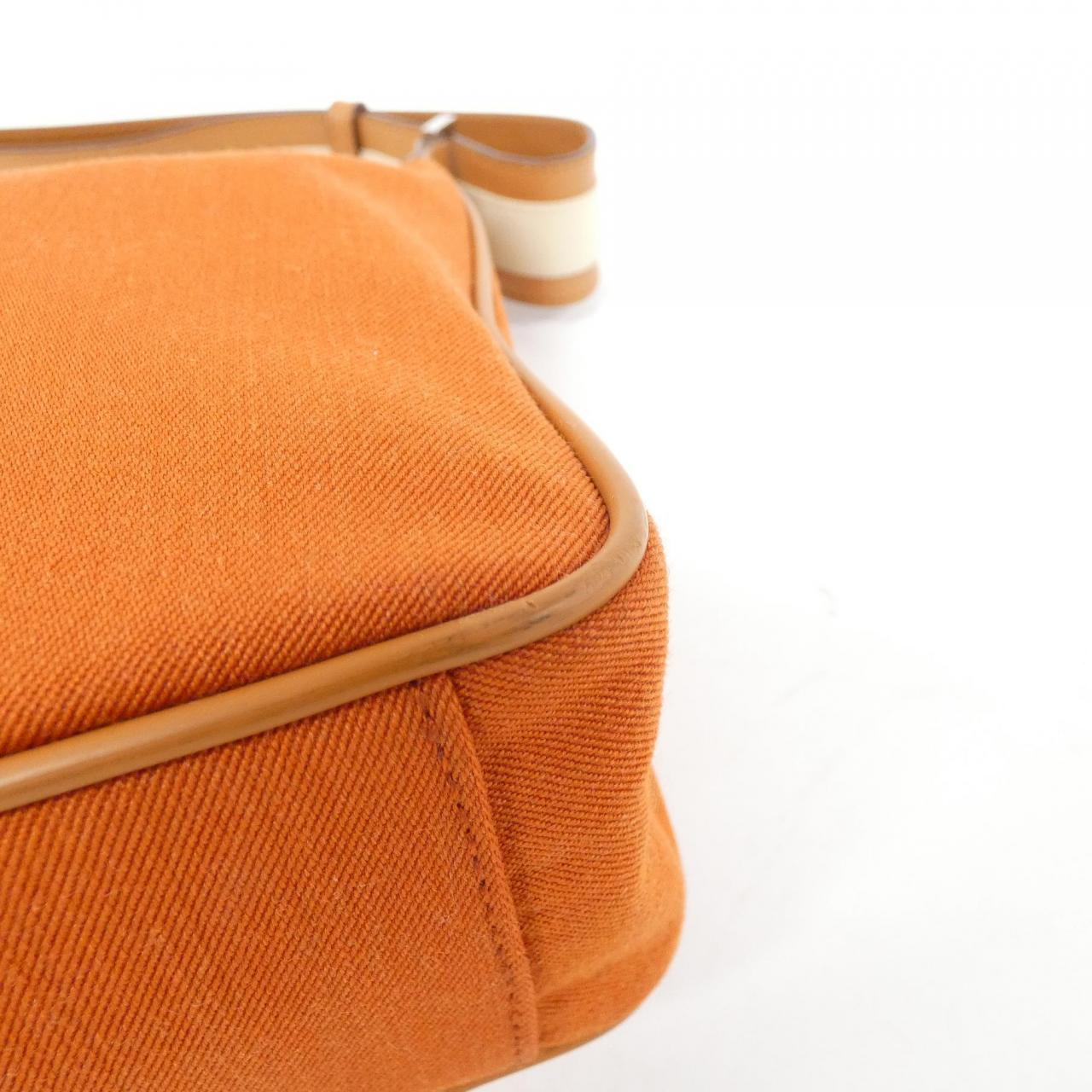 Gucci 019 0460 Canvas Leather Shoulder Bag