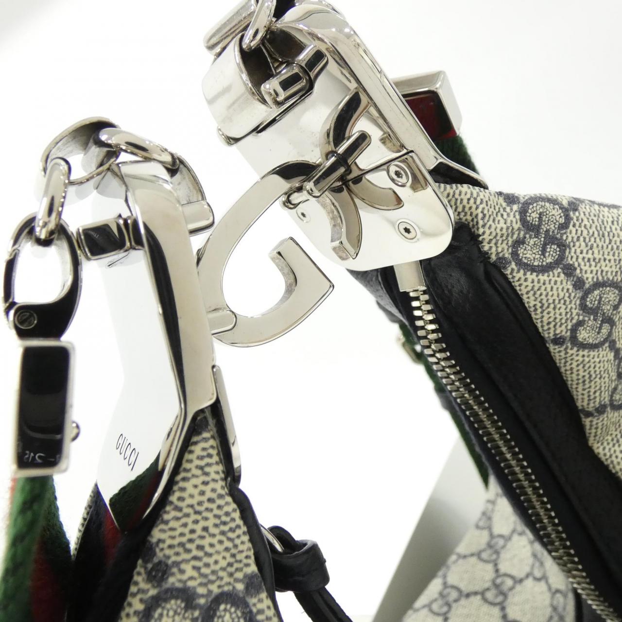 Gucci ATTACHE GG Supreme Canvas Shoulder Bag