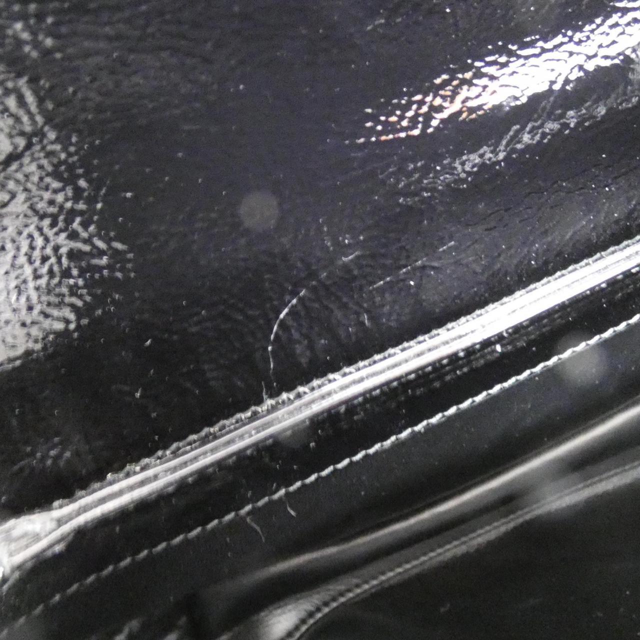 Gucci Enamel Shoulder Bag