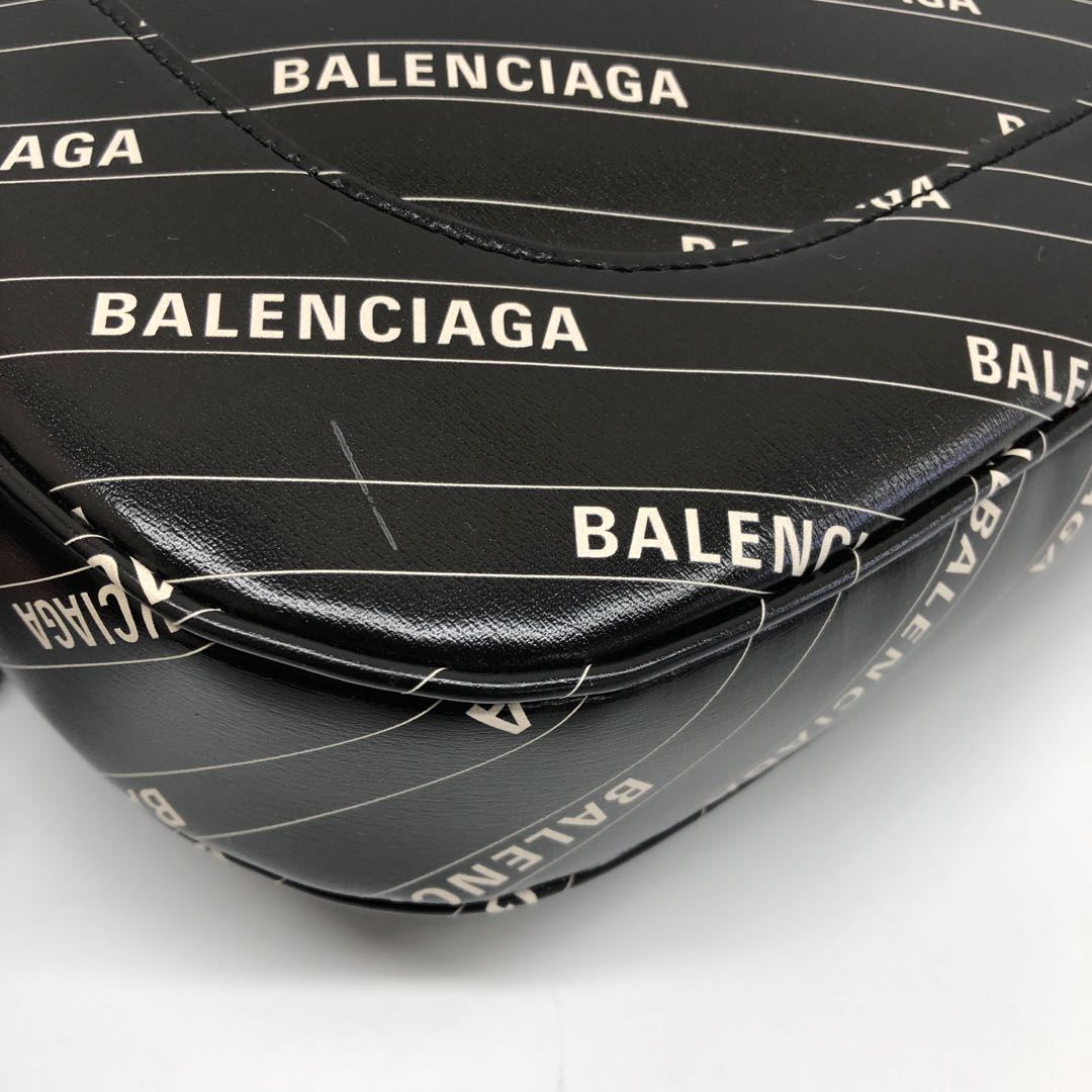 Gucci Balenciaga The Hacker Project Jackie 1961 Leather Shoulder Bag