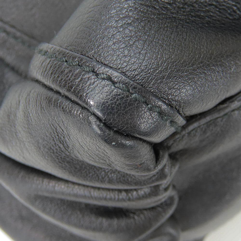 USED GUCCI Leather Handbag Black Shoulder