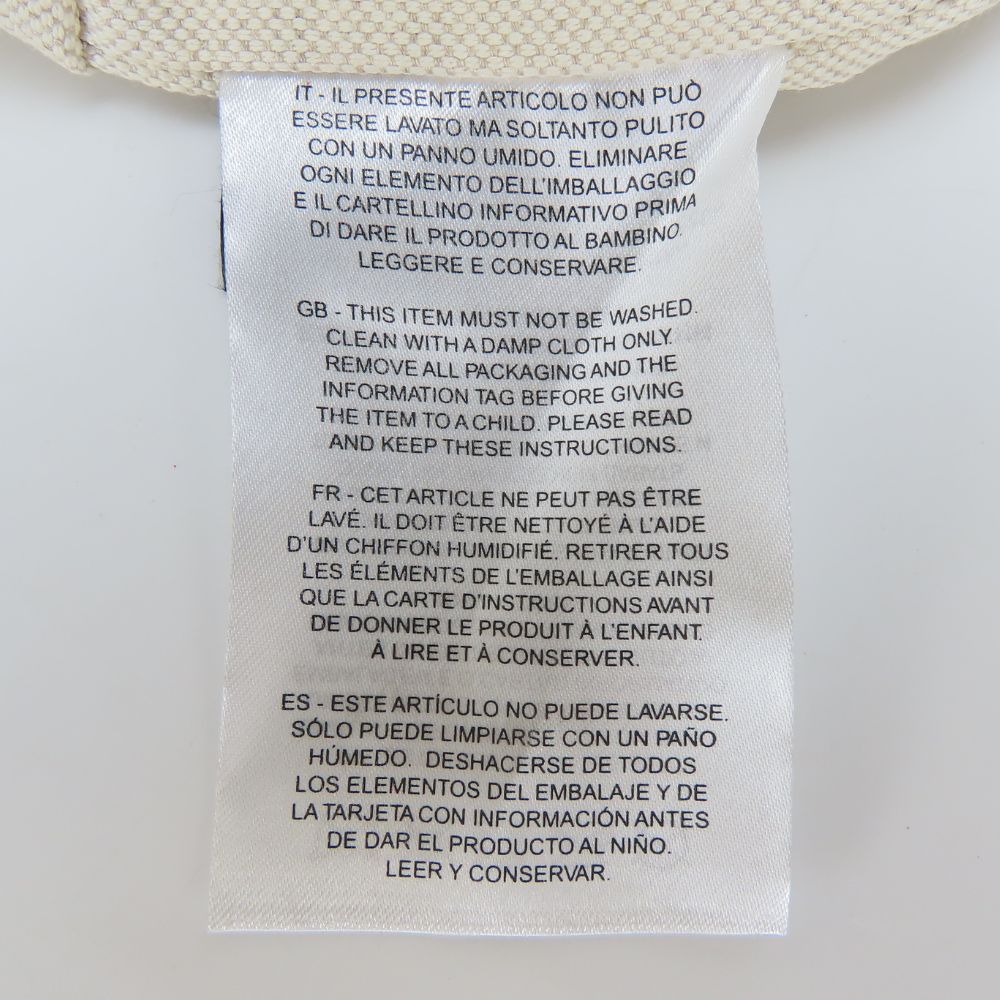 Gucci Chilled license strawberry GG Supreme Canvas Handbag