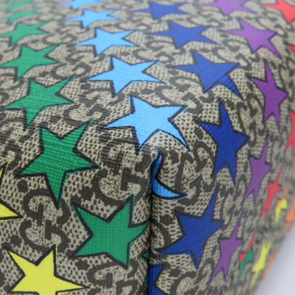 Gucci Chilled license rainbow star GG Supreme Canvas Handbag