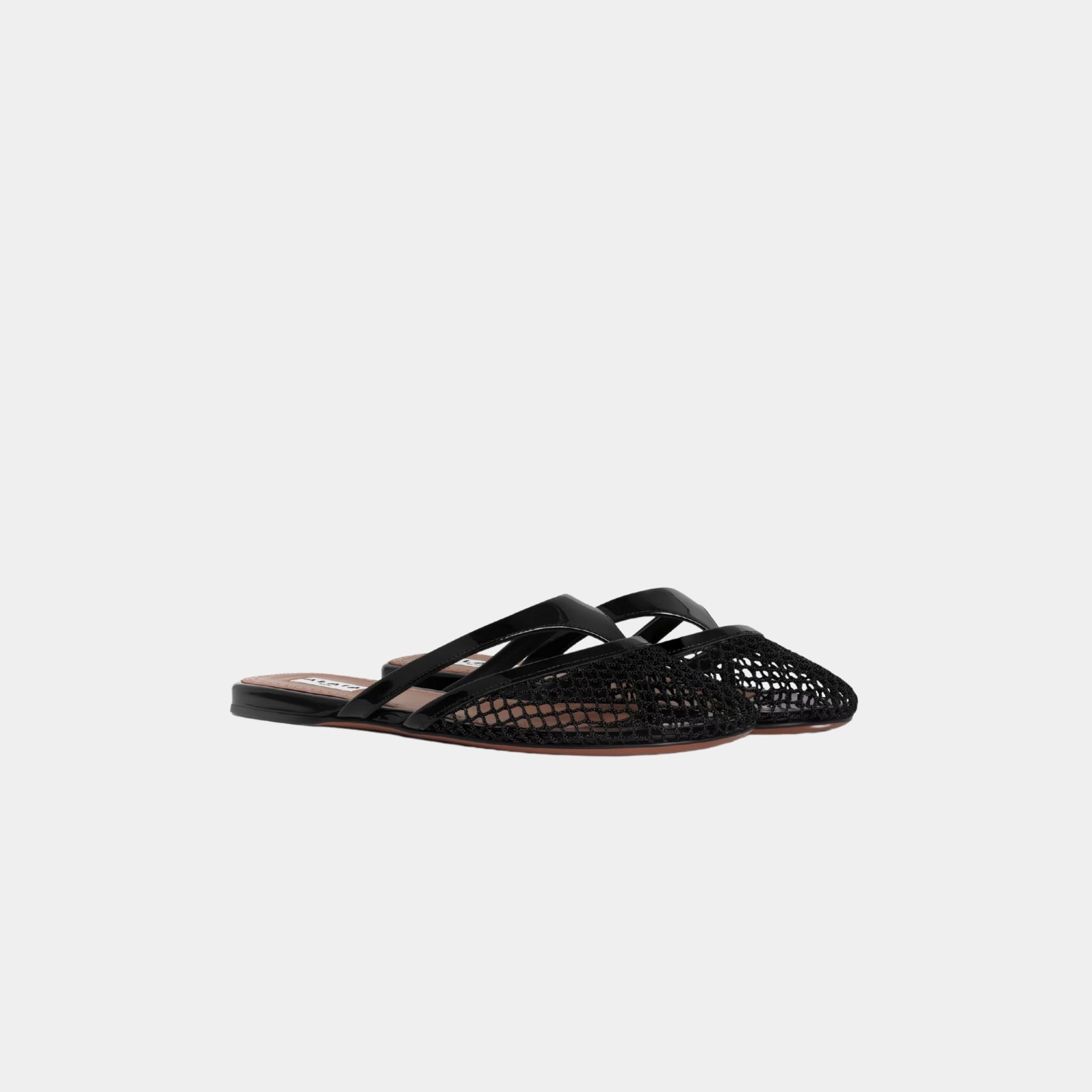 Infradito Flat Mules In Fishnet And Patent Leather