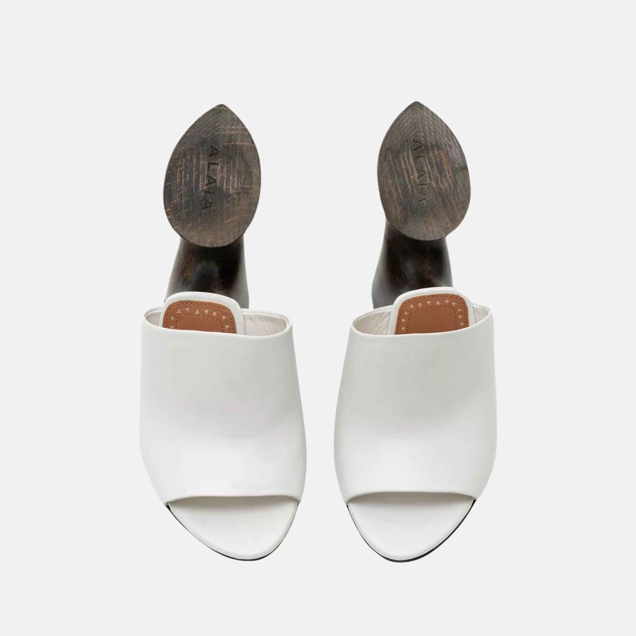 La Sculpture Mules In Calfskin And Wood
