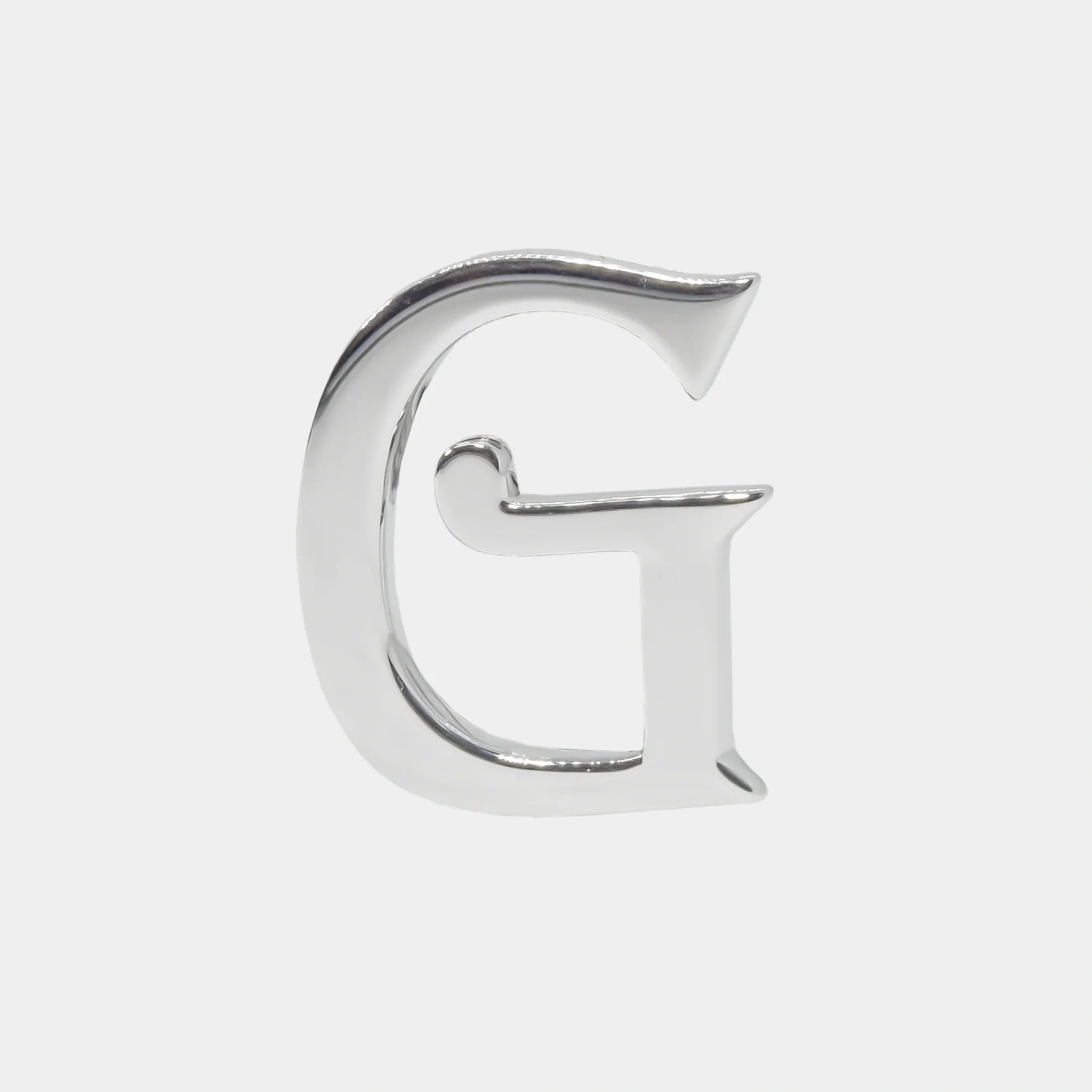 Ashna Mehta Alphabet Bag Bijoux Plain 18K White Gold, Letter G