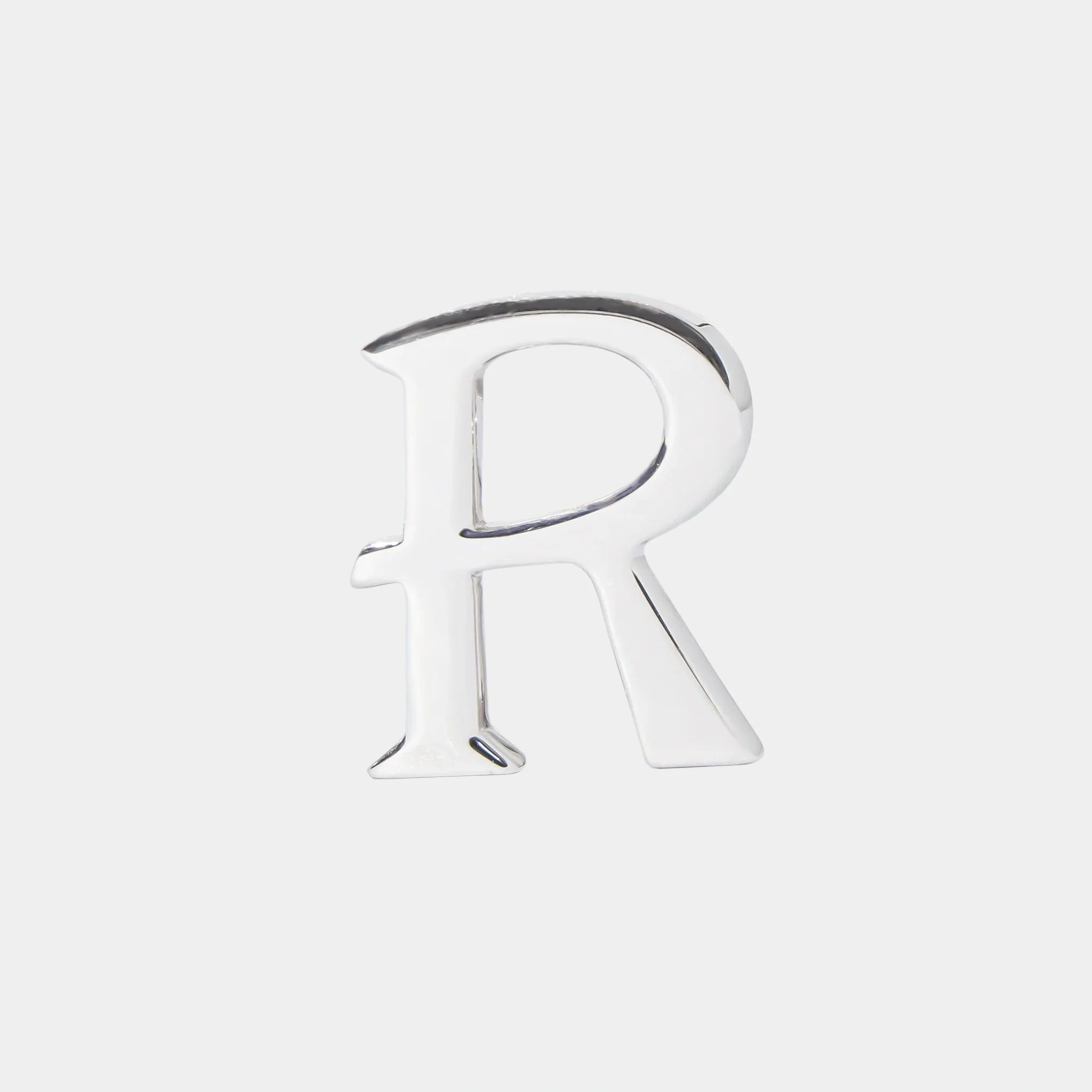 Ashna Mehta Alphabet Bag Bijoux Plain 18K White Gold, Letter R