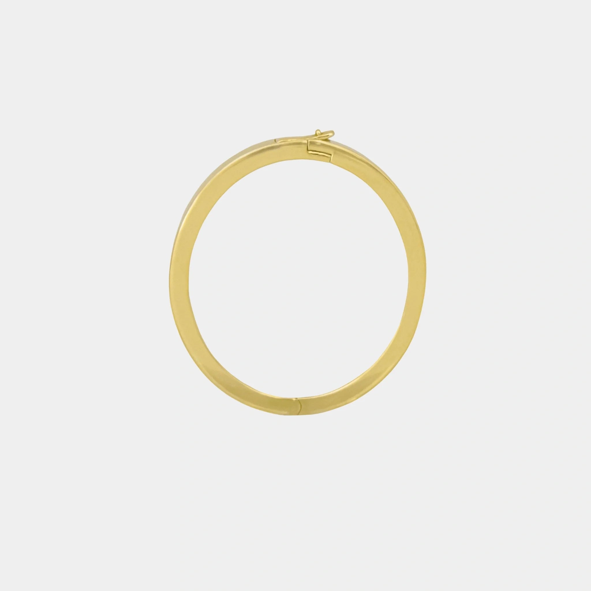 Ashna Mehta Bag Charm Extension Oval Ring, Yellow Gold, Front