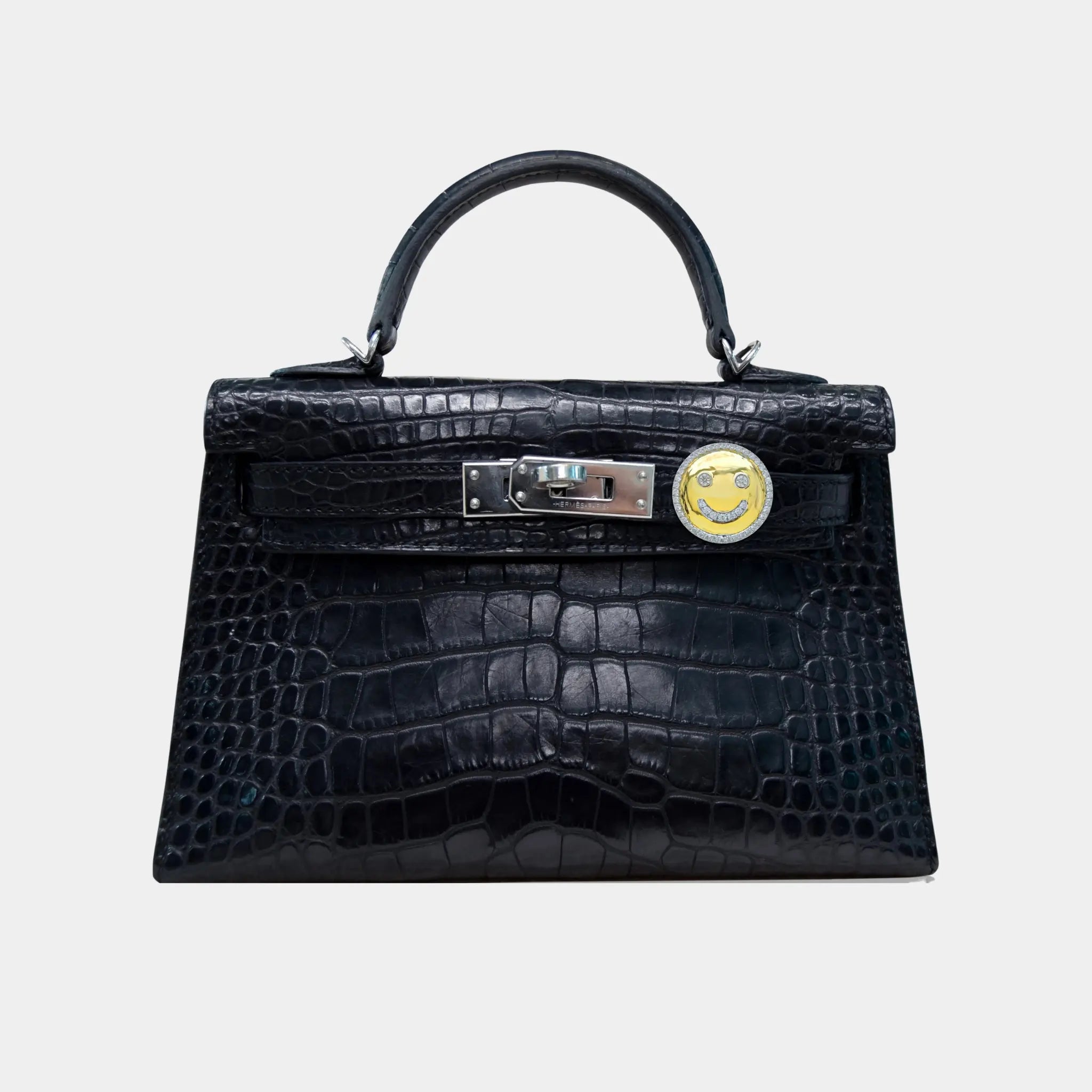 Smiley Customized Bag Bijoux with Natural Diamonds