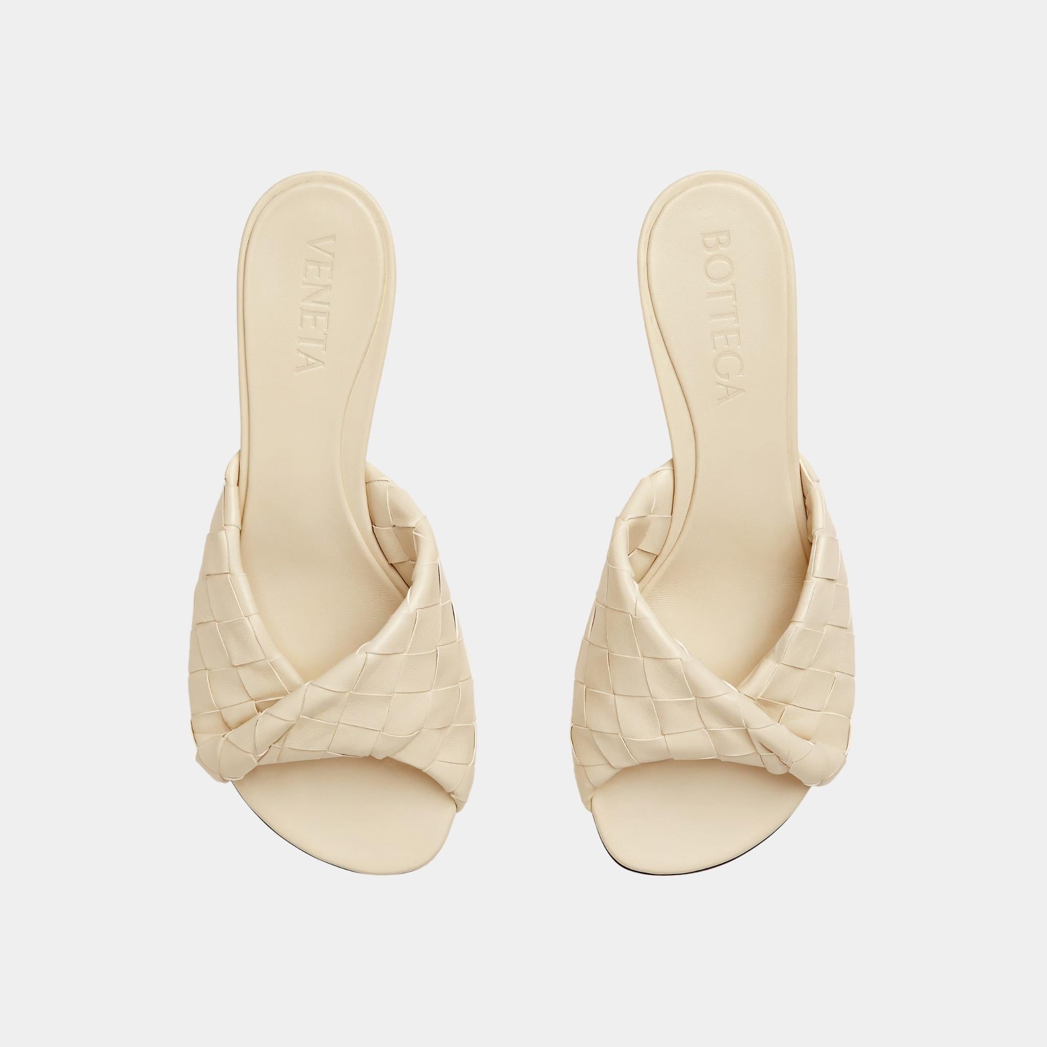 Blink Mule with Folded Detail in Intrecciato Leather