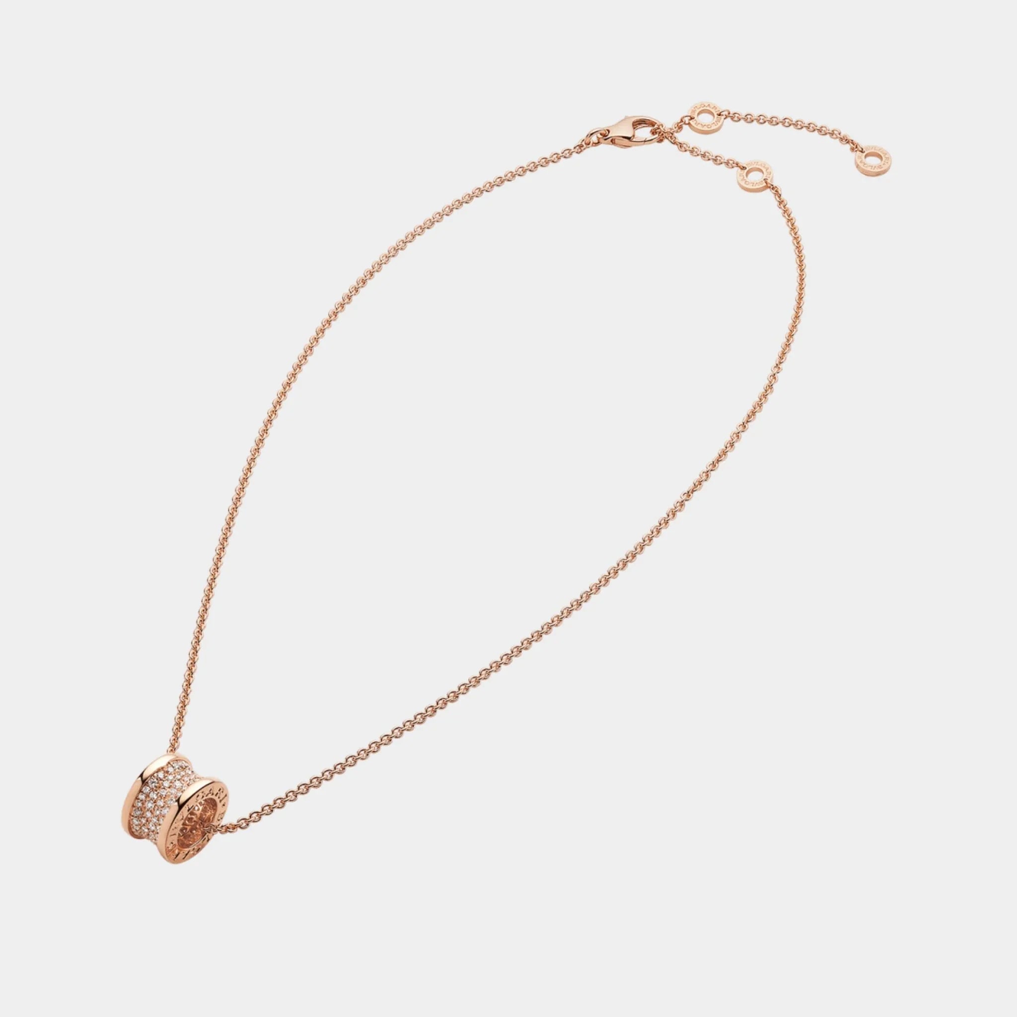 B.zero1 Gold Pendant Necklace-Pavé Diamonds set on spiral