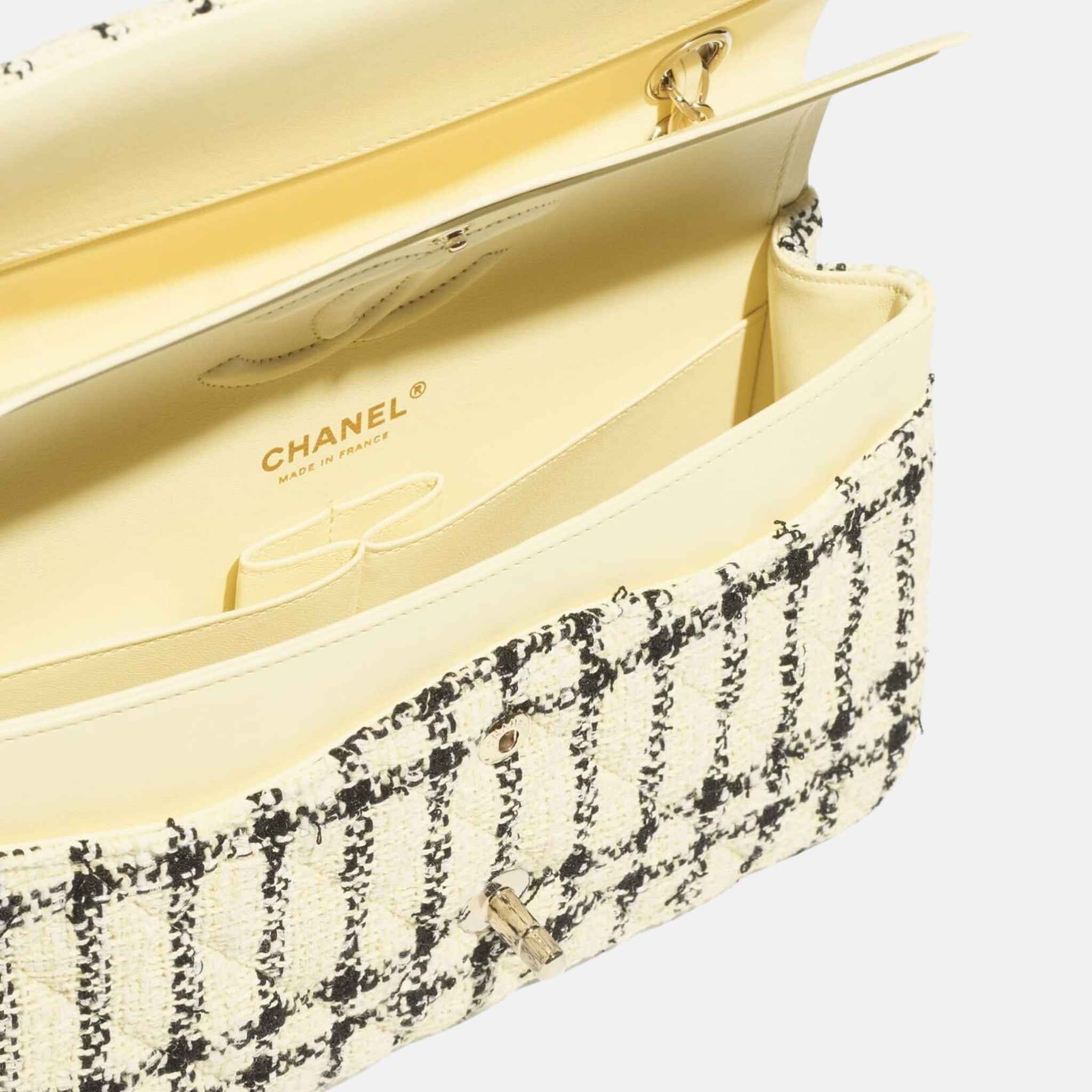 Classic 11.12 Handbag In Tweed And Gold Metal