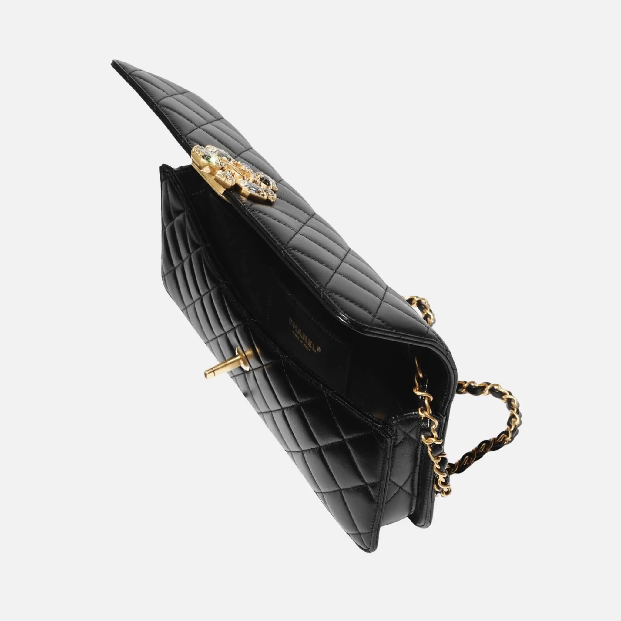 Clutch Lambskin in Black