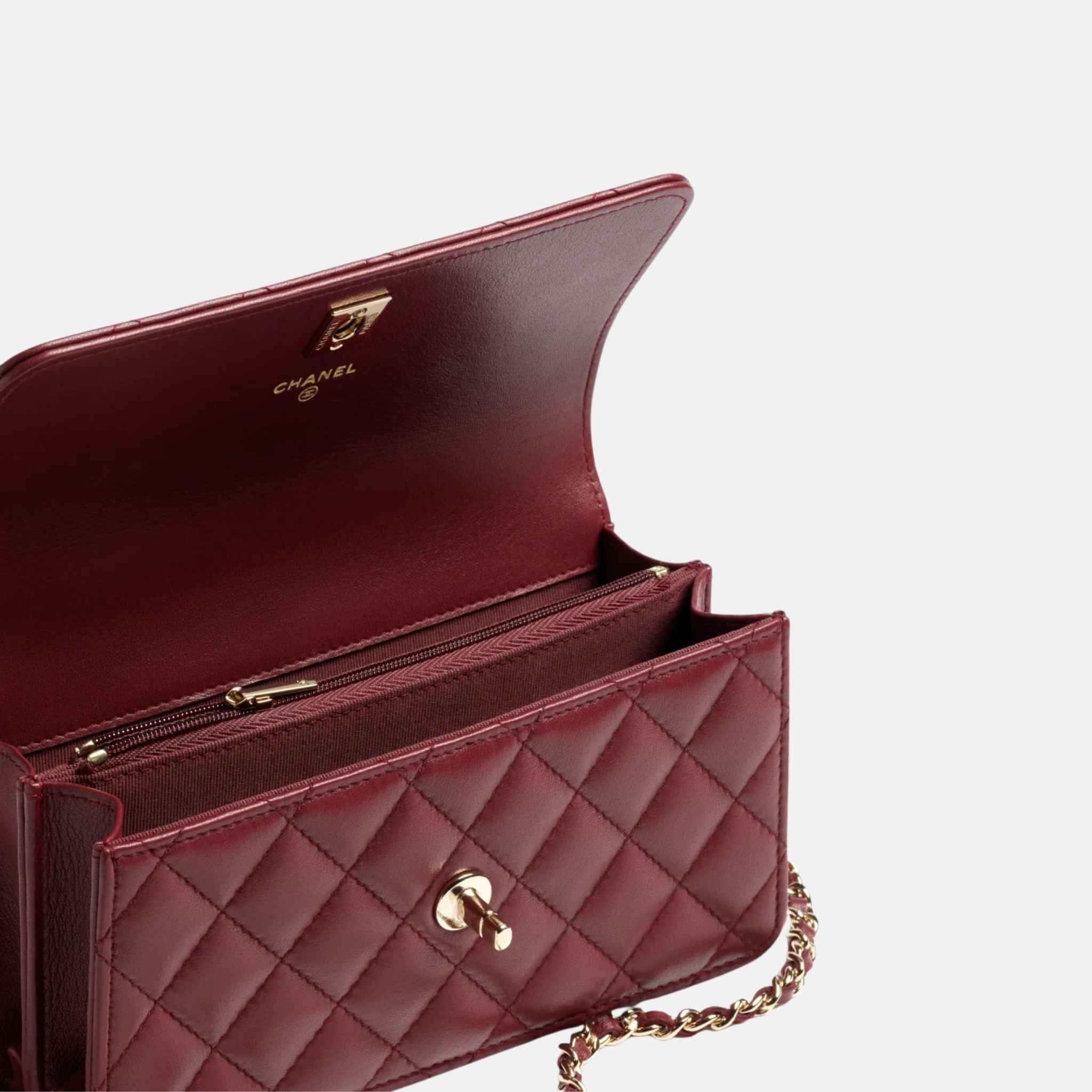 Clutch with Chain in Lambskin and Rhinestones