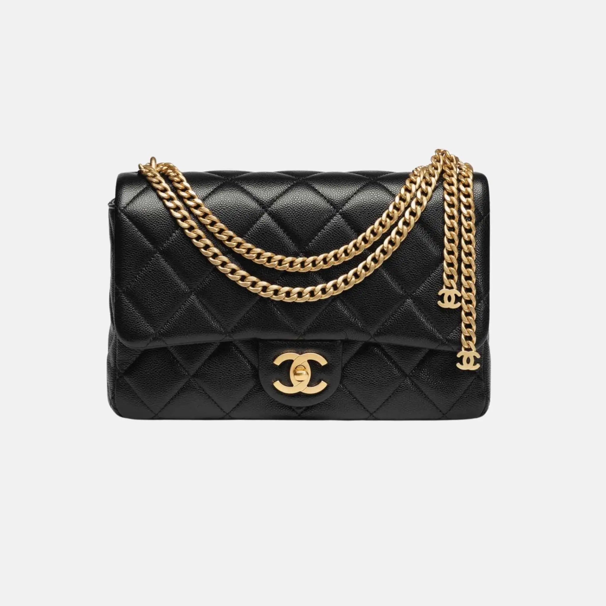 Chanel Flap Bag in Grained Shiny Calfskin and Gold Tone Metal