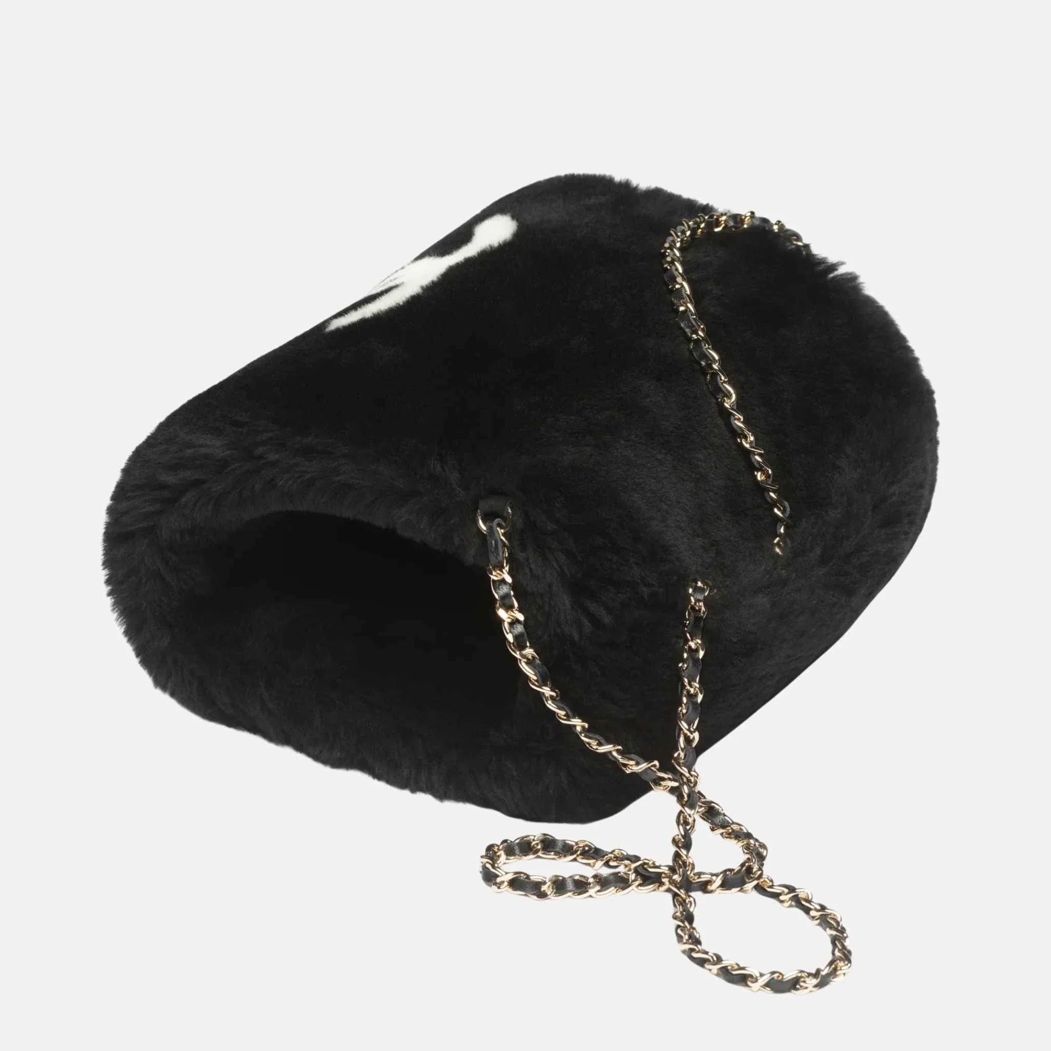 Muff Shearling Lambskin