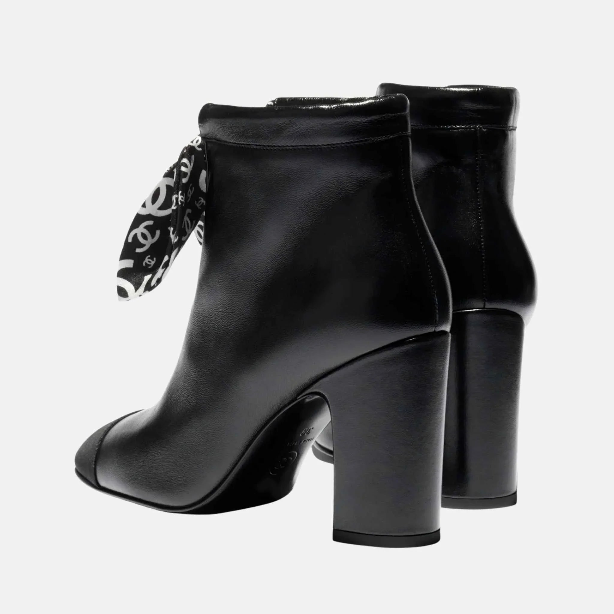 Short Boots in Lambskin Silk and Grosgrain