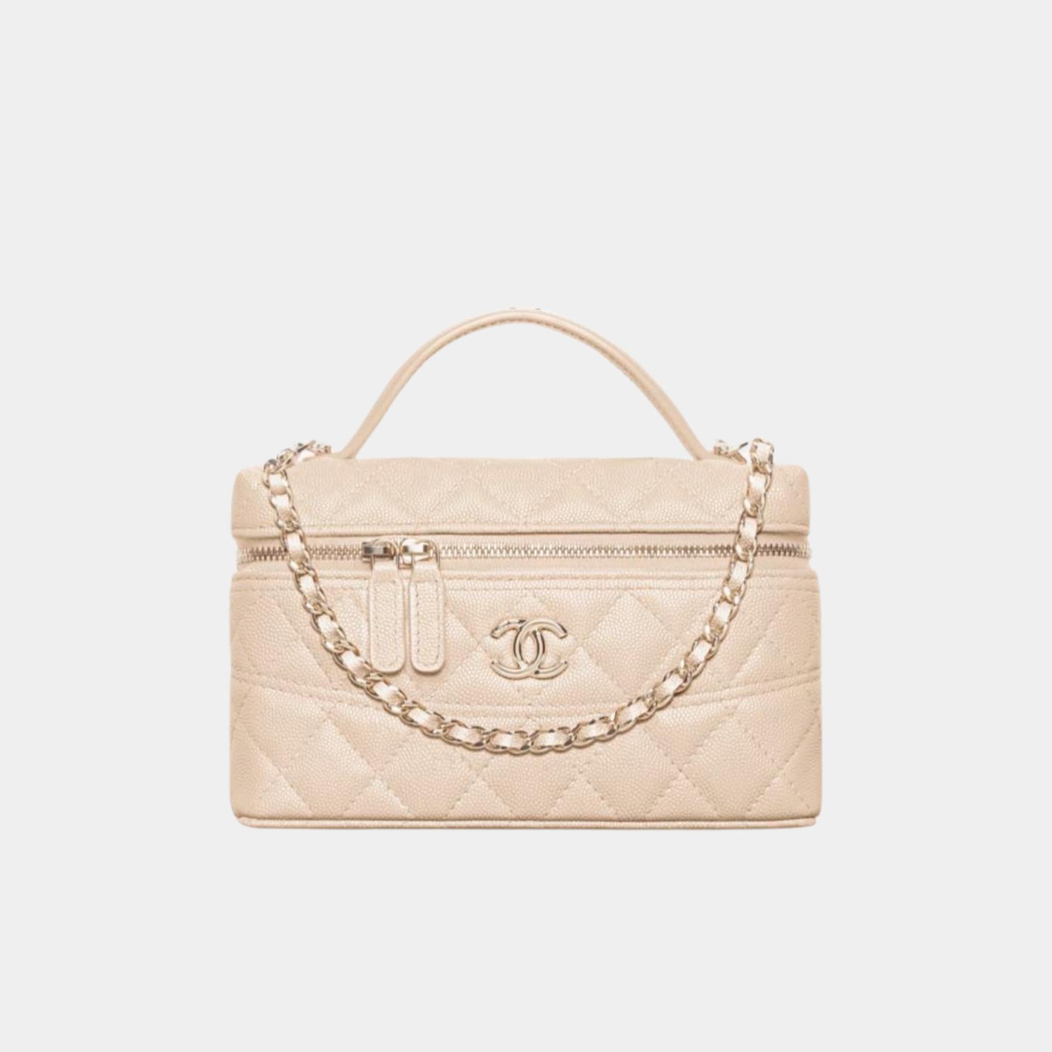 Chanel Vanity with Chain in Grained Calfskin and Gold Toned Metal, Light Beige