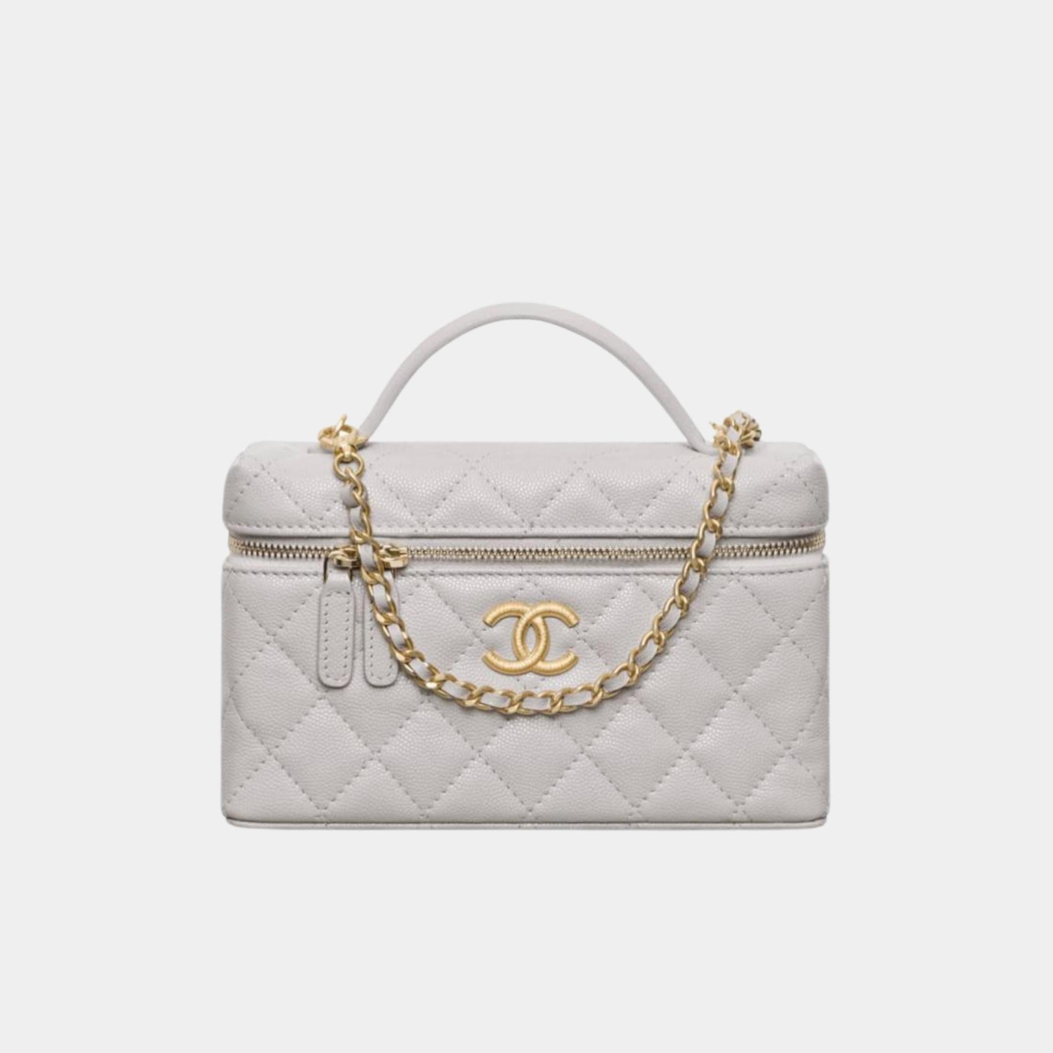 Chanel Vanity with Chain in Grained Shiny Calfskin, Grey