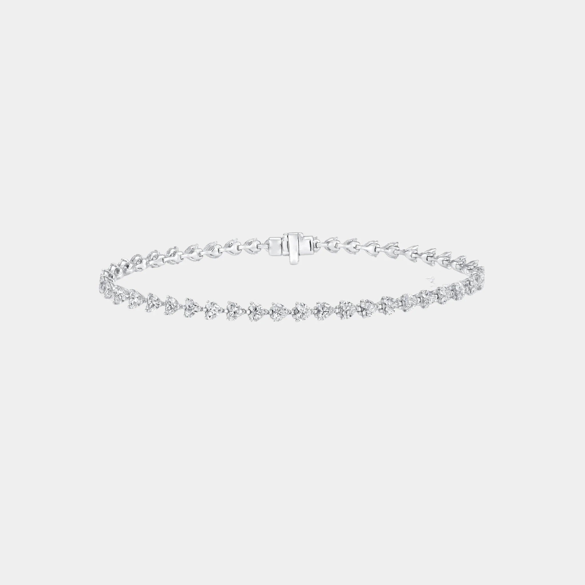 Classic Graff Heart Shape Diamond Bracelet