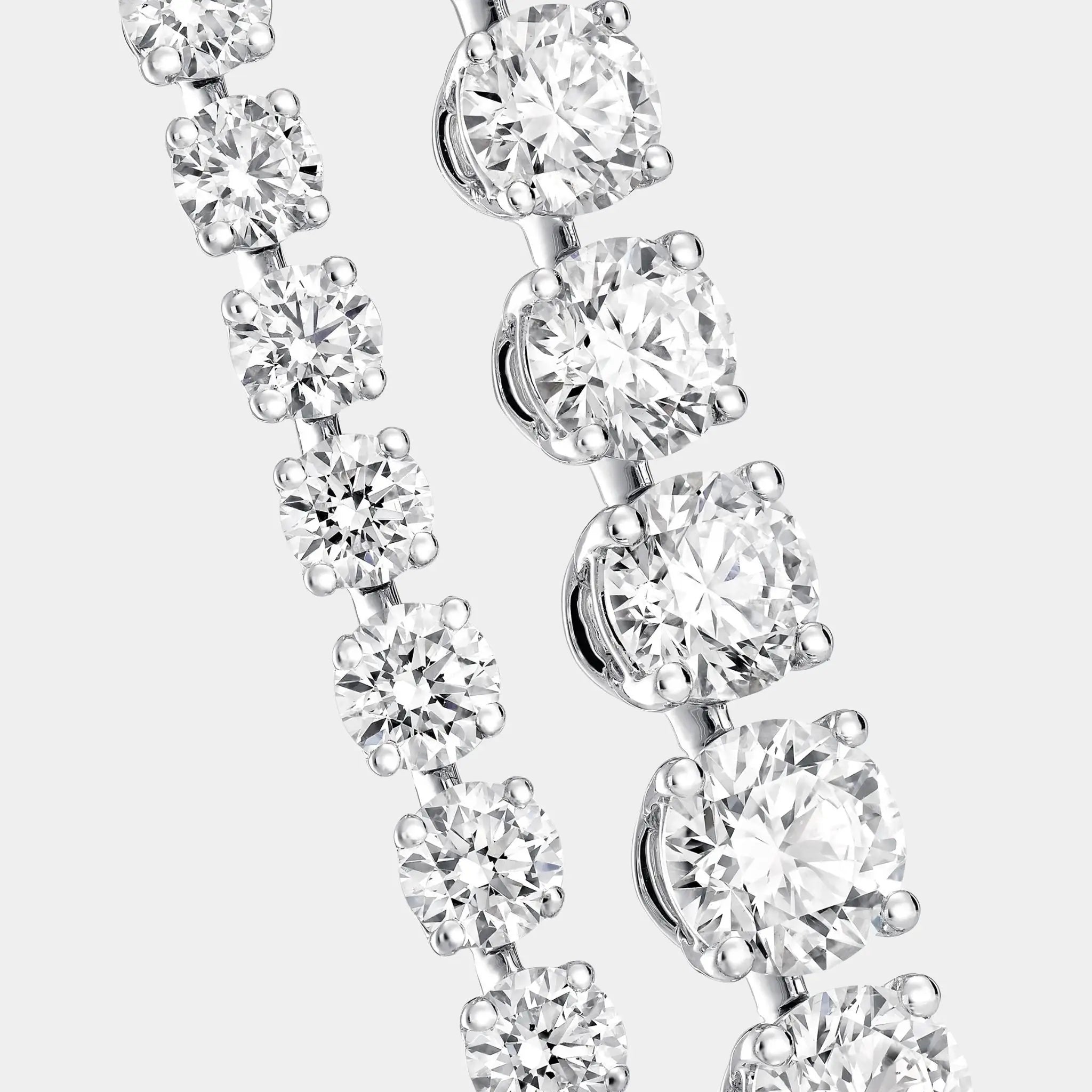 Classic Graff Round Diamond Necklace