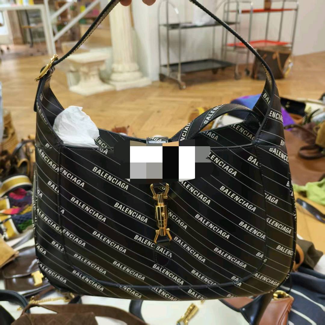 Gucci Balenciaga The Hacker Project Jackie 1961 Leather Shoulder Bag