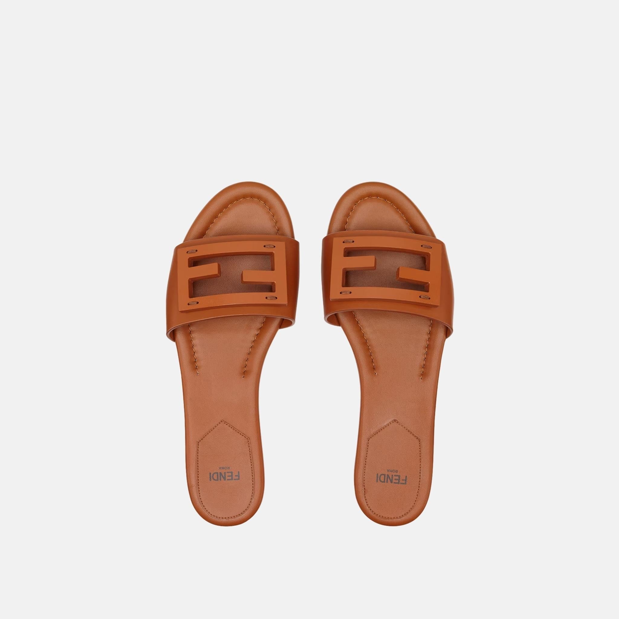 Baguette Slides In Leather
