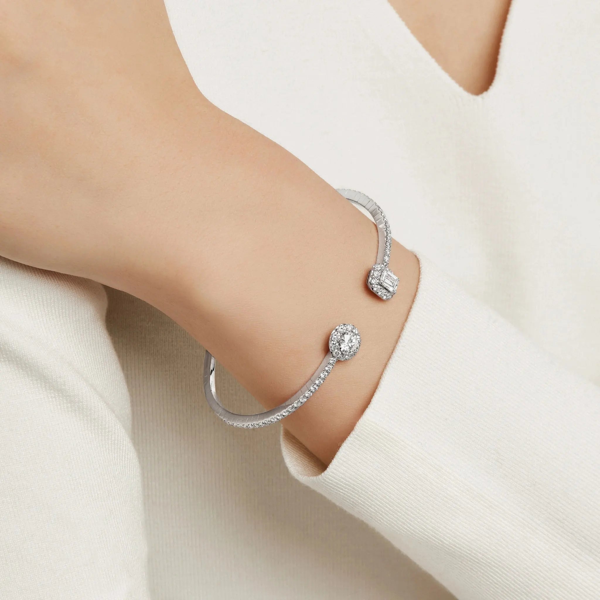 Icon Round and Emerald Cut Open Diamond Bangle