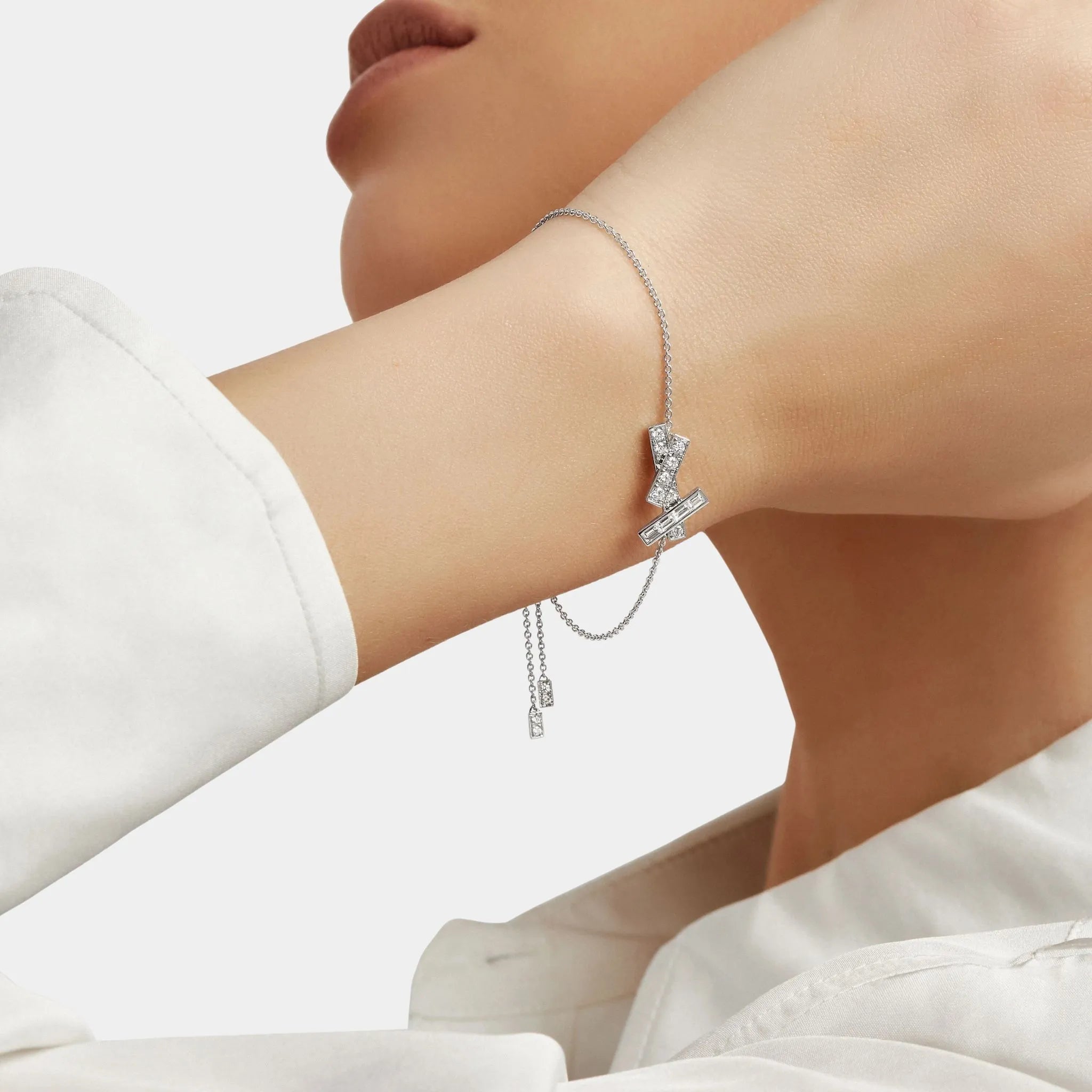 Threads Diamond Mini Bracelet