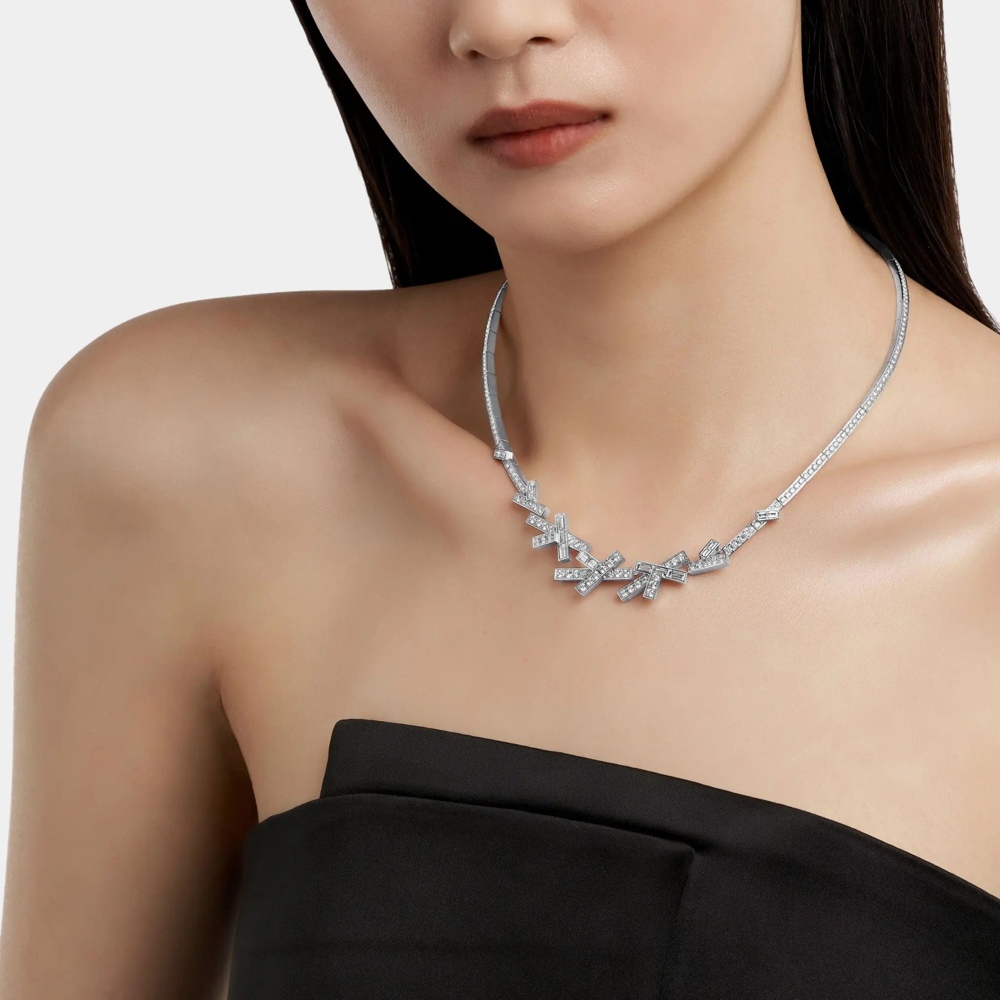 Threads Diamond Necklace