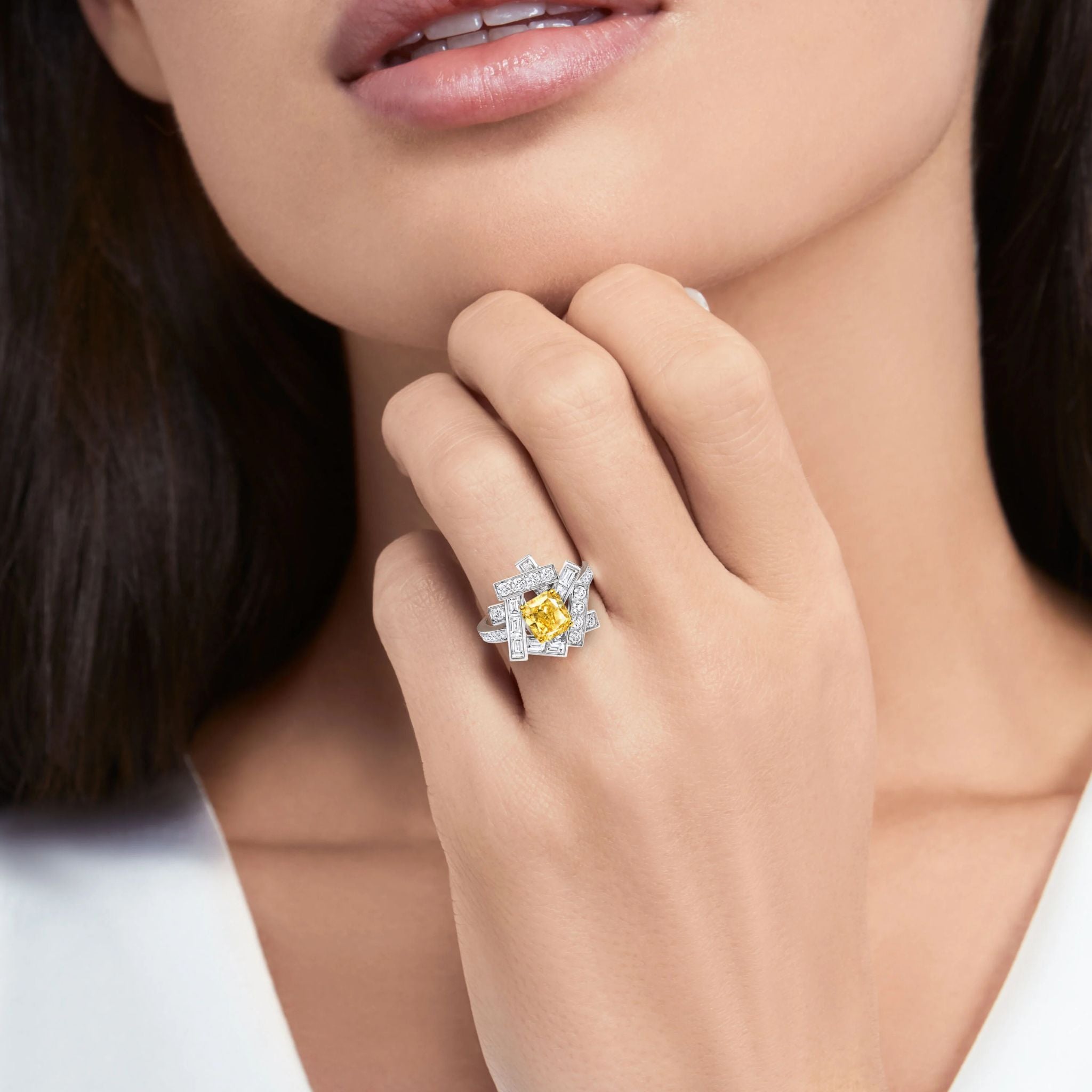 Threads Yellow and White Diamond Ring