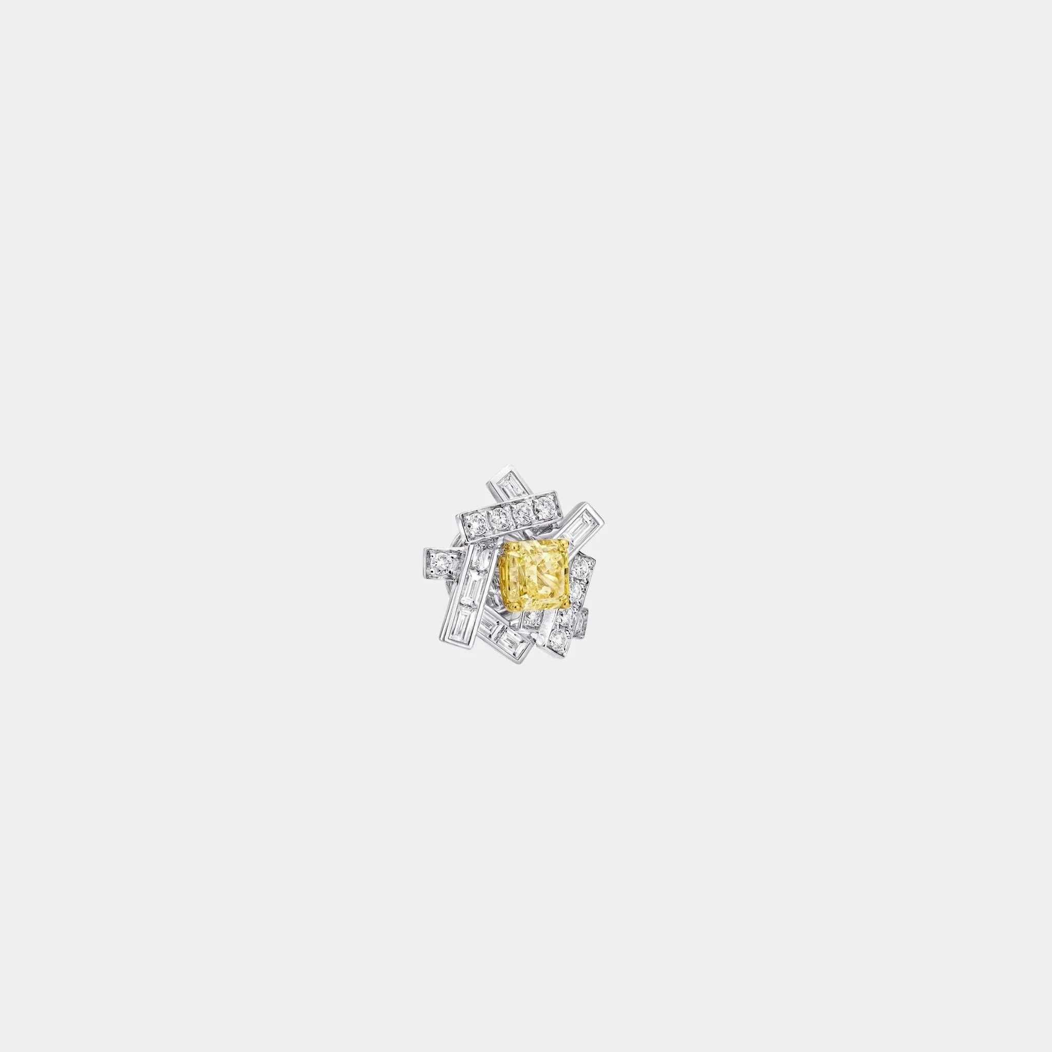 Threads Yellow and White Diamond Stud Earrings