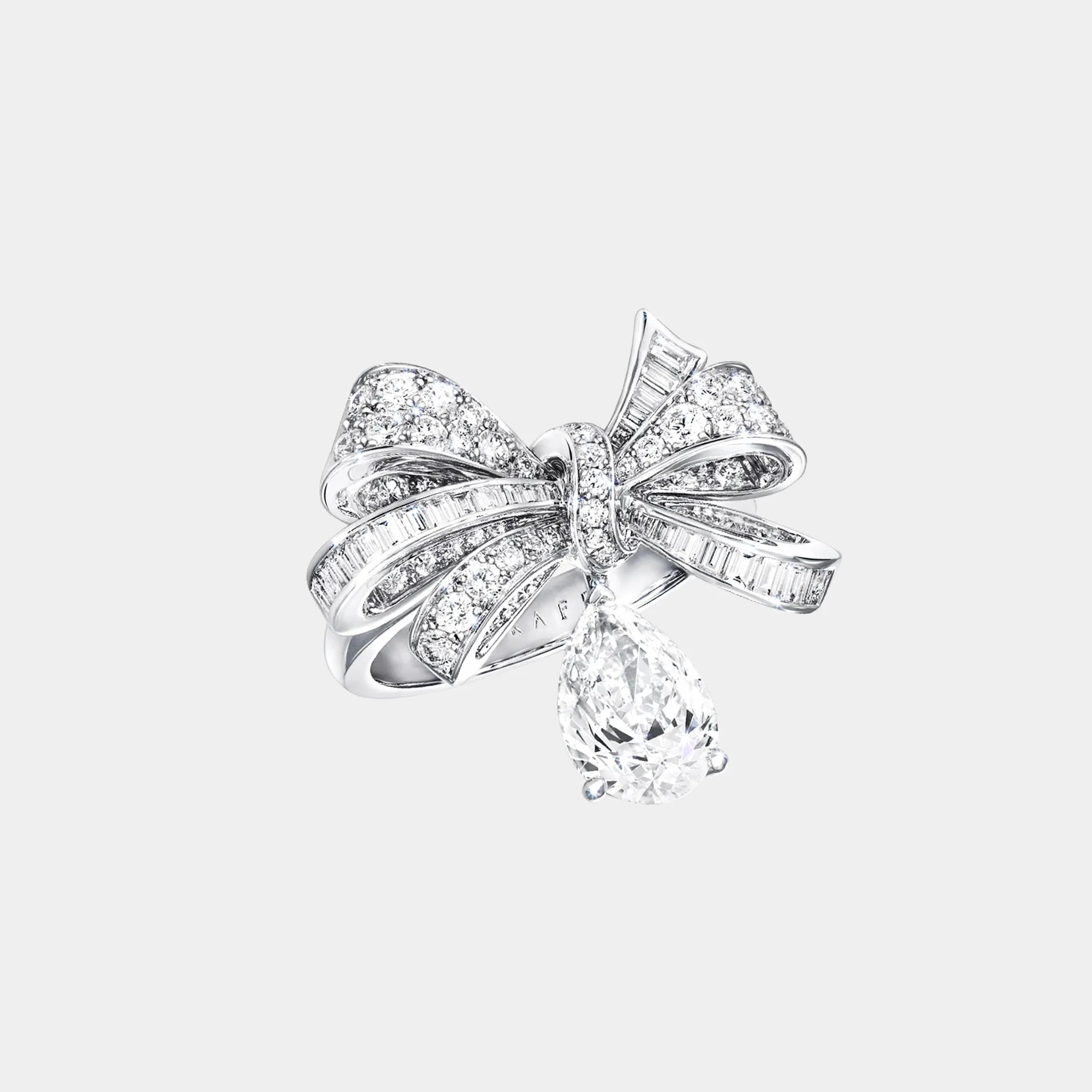Tildas Bow Classic Diamond Drop Ring