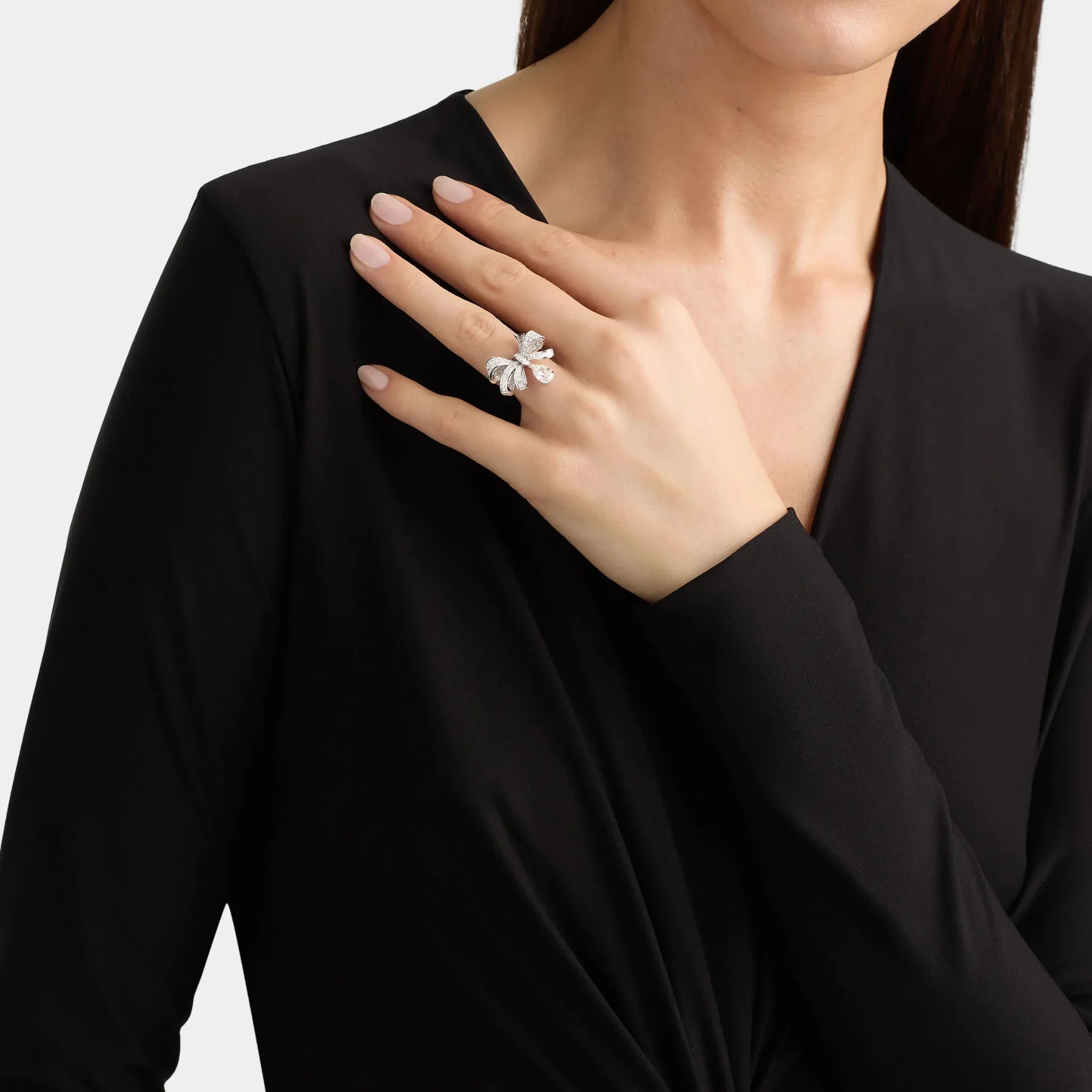 Tildas Bow Classic Diamond Drop Ring