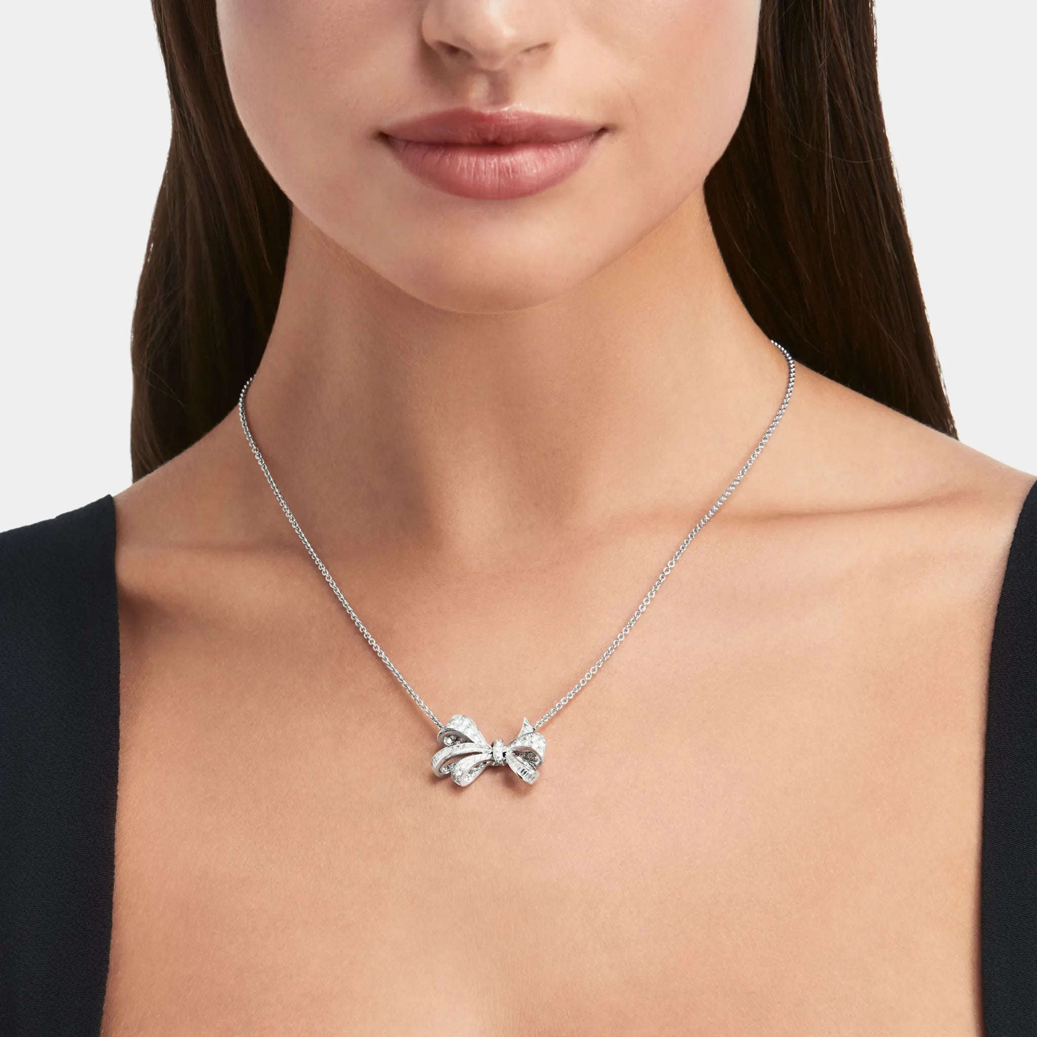 Tildas Bow Classic Diamond Pendant