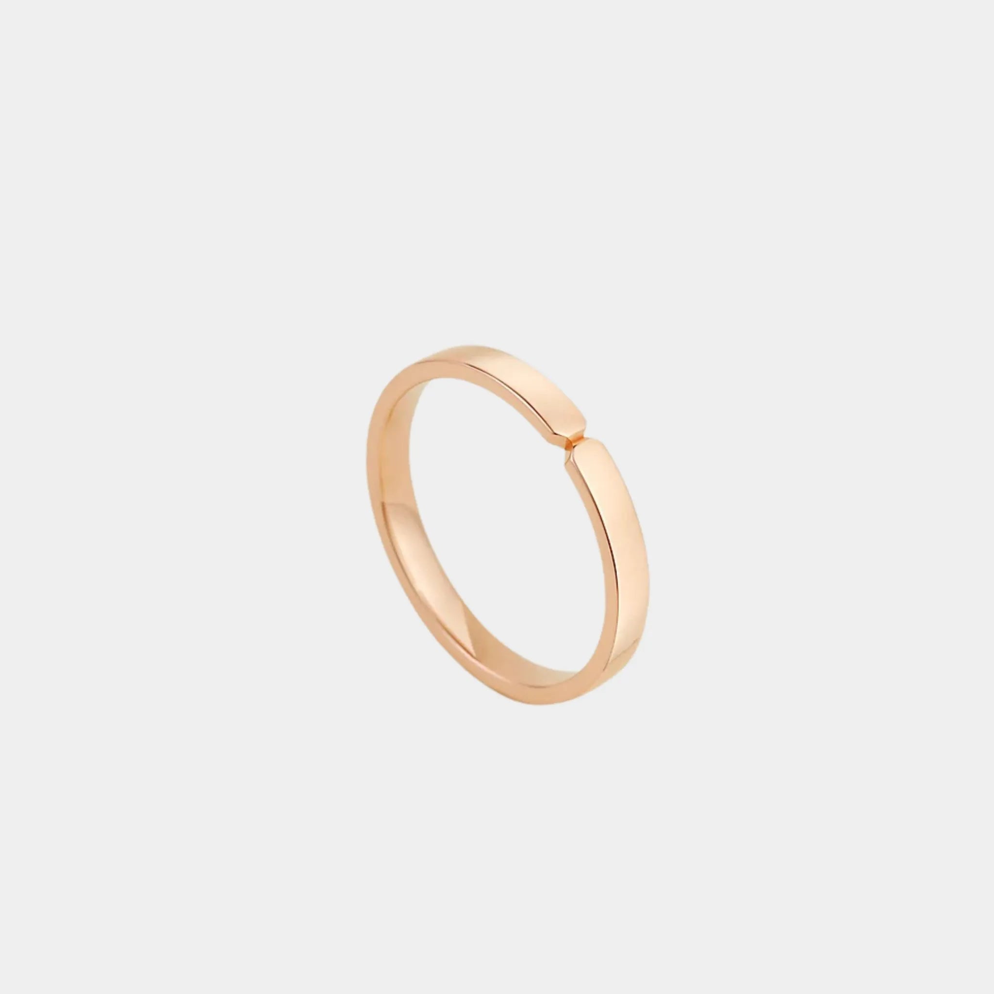 Ever Kelly wedding band Small Model Rose Gold