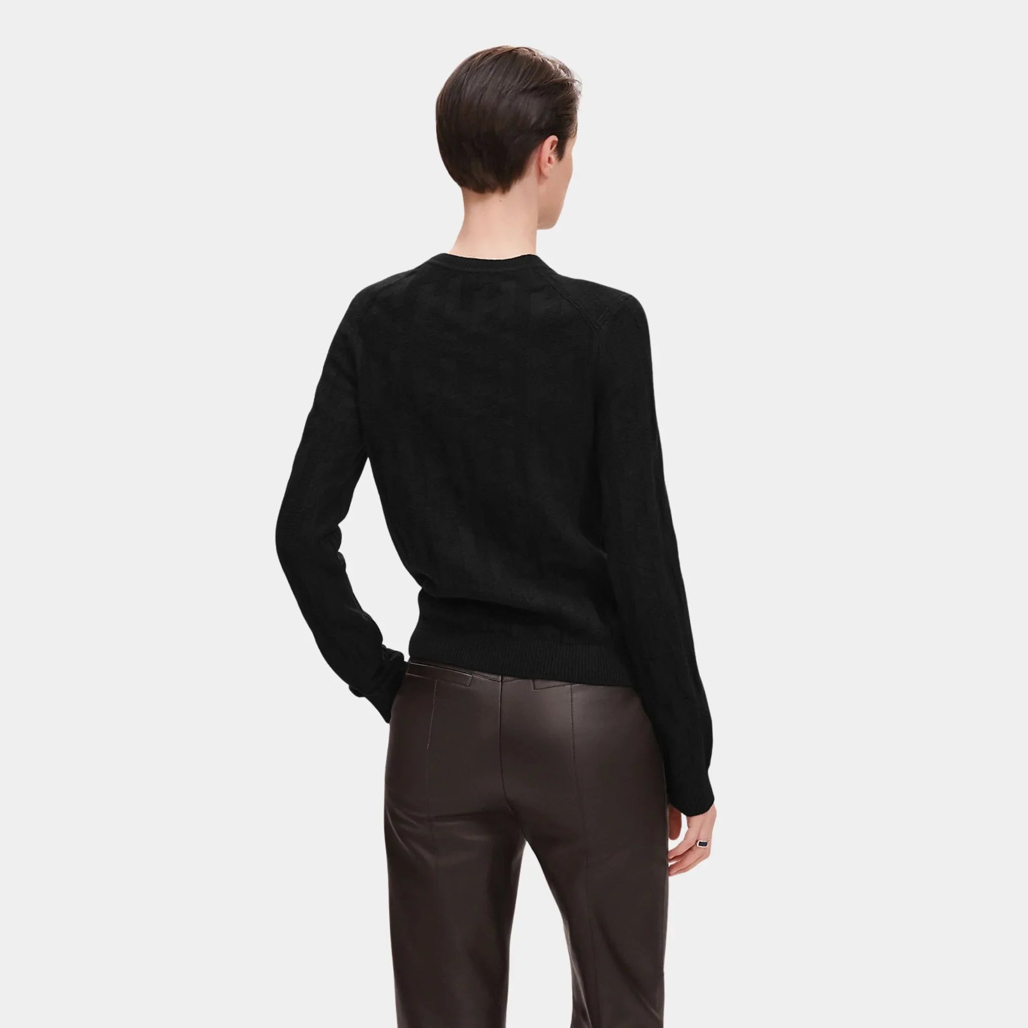 H Long-Sleeve Sweater in Plain Wool Knit