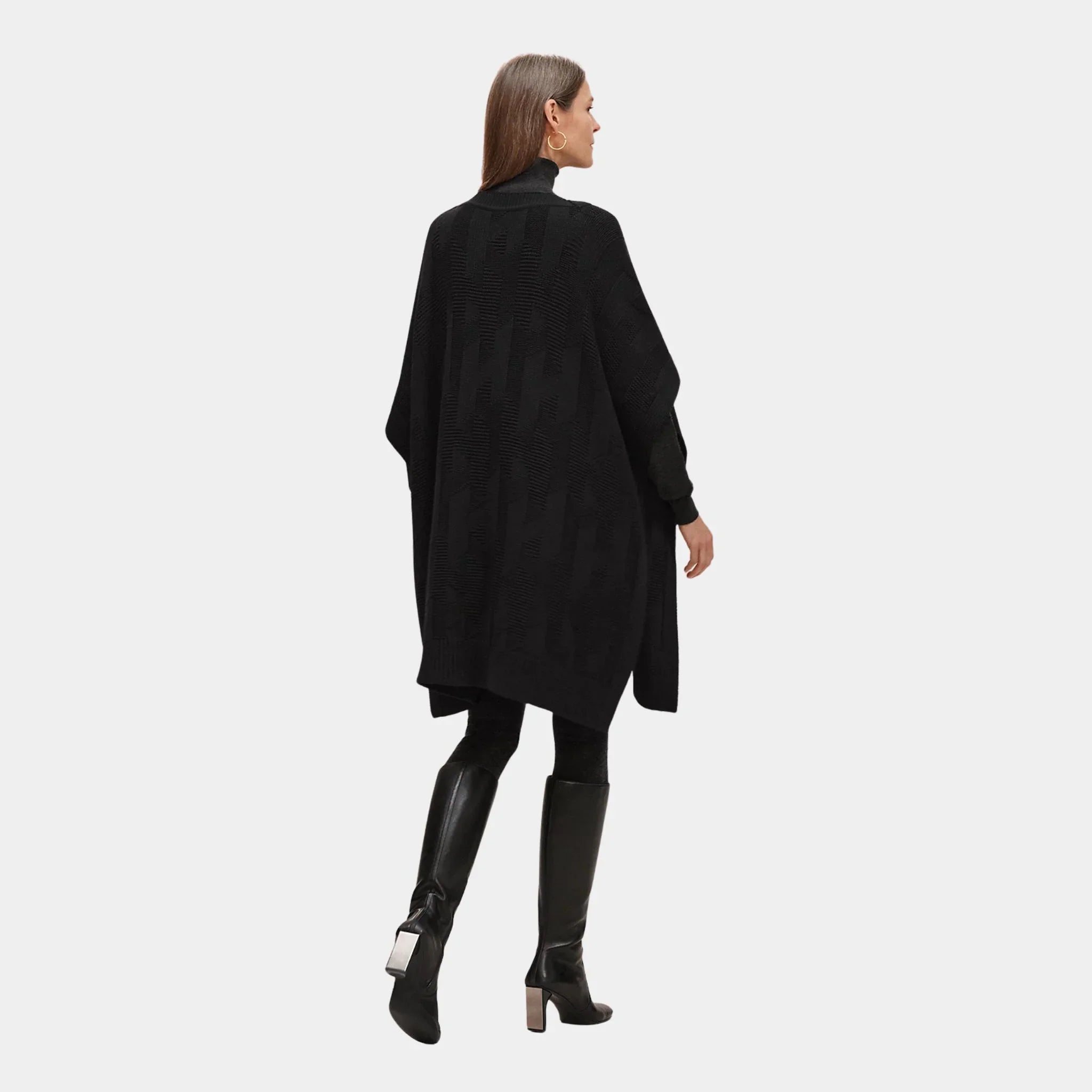 H Rectangular Cape Poncho in Plain Wool Knit