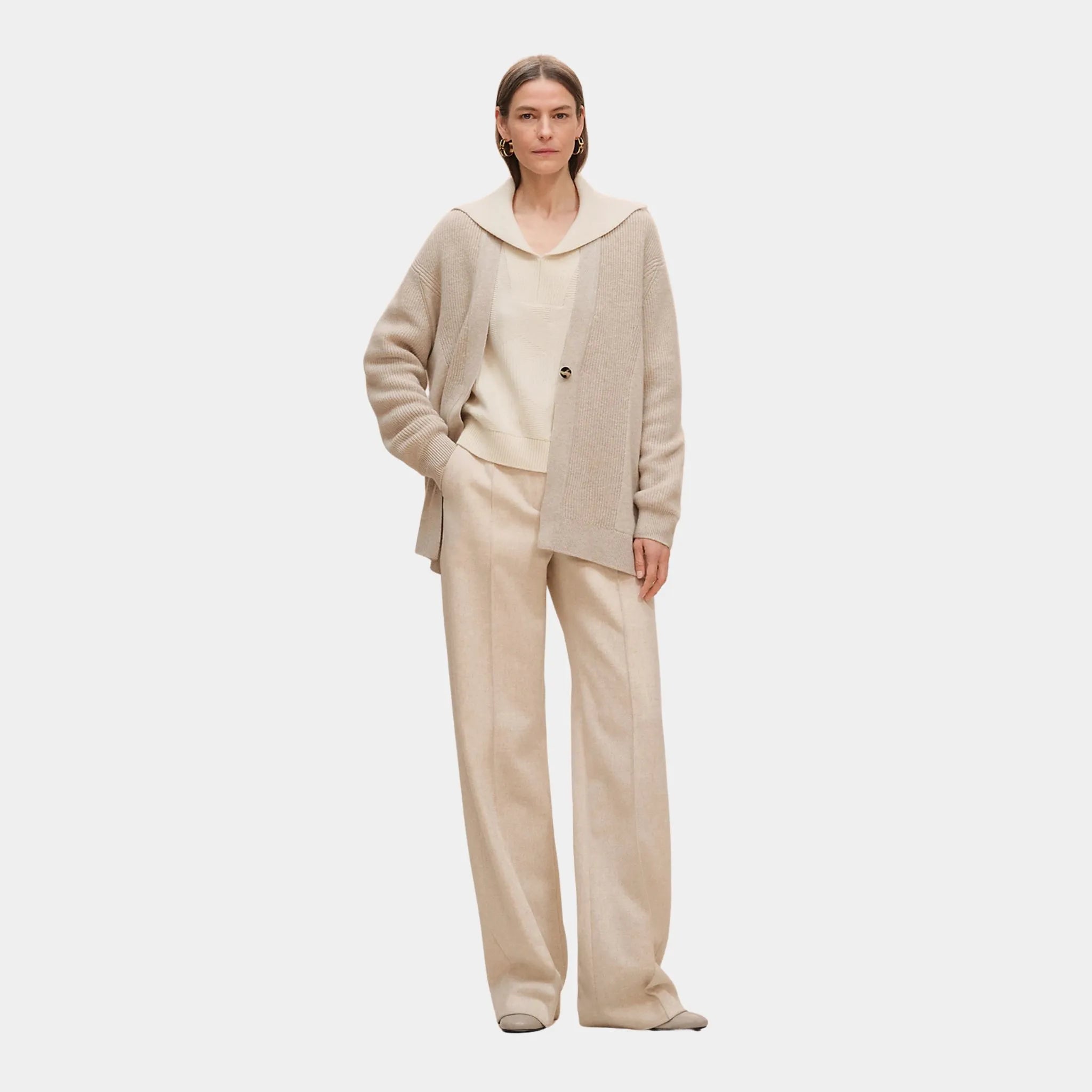 Hermes Long Cardigan in Plain Scottish Cashmere, Beige Naturel, Front