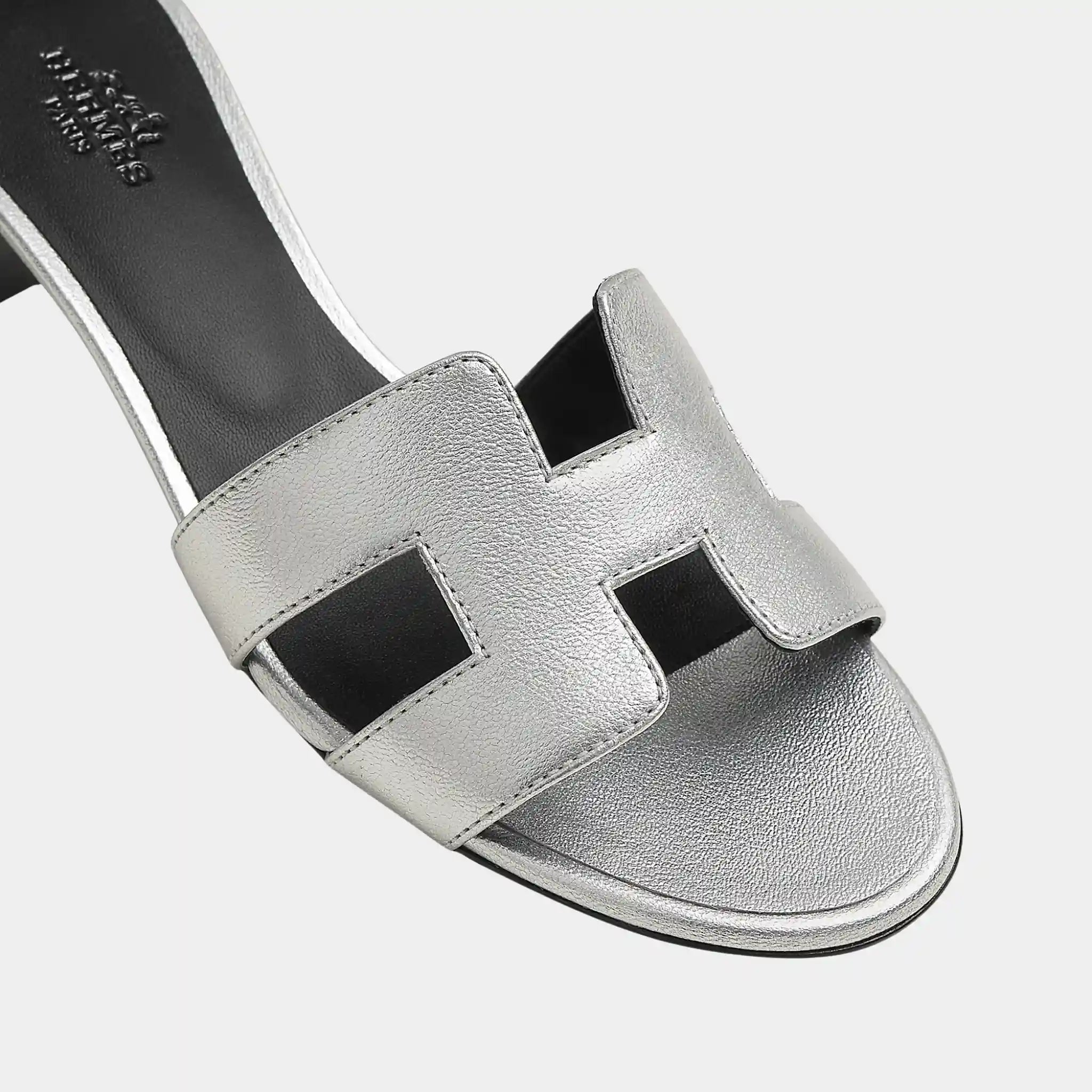 Oasis Sandal in Metallic Goatskin