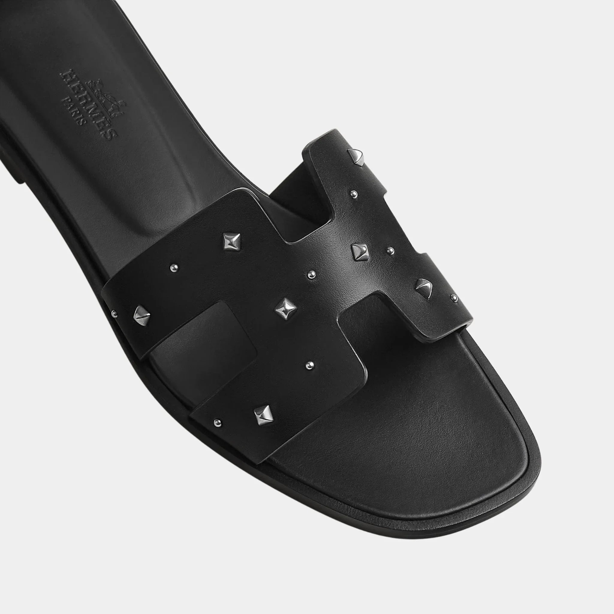 Oran Sandal Calfskin with Medor Studs